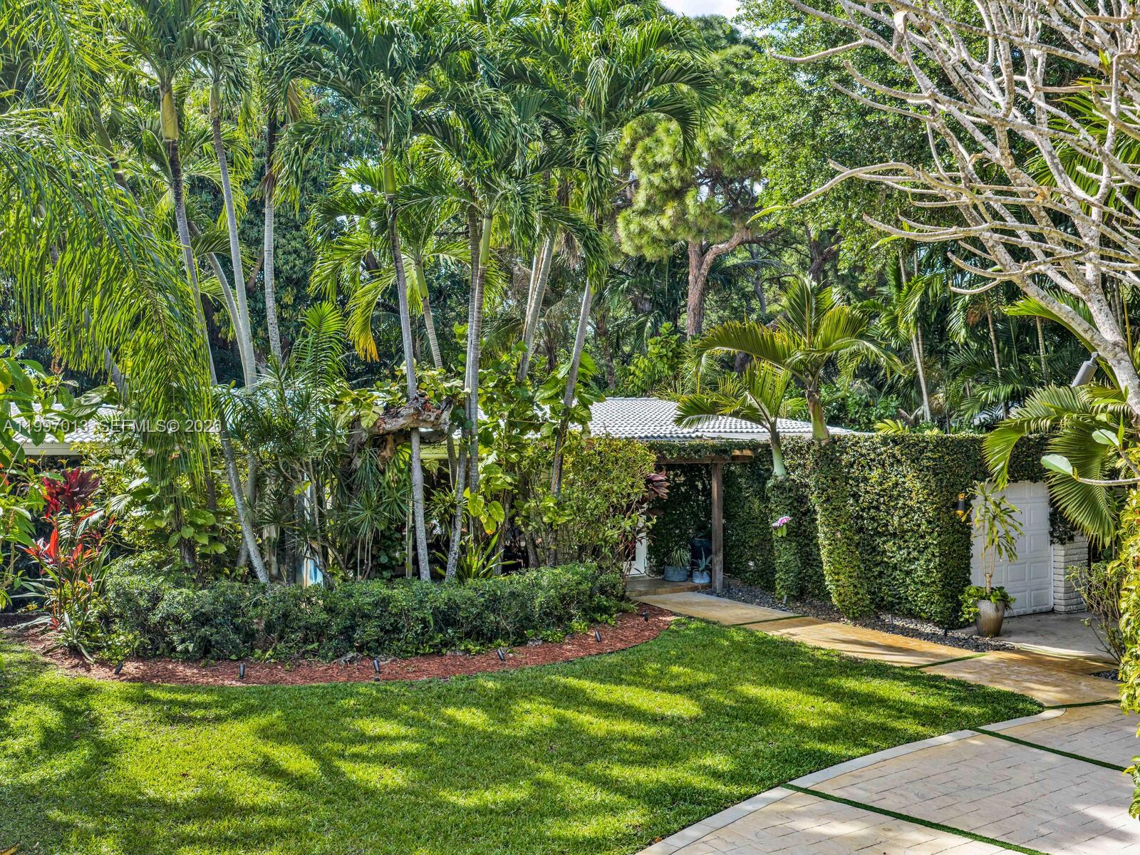 GRIFFING BISCAYNE PARK ES - Residential