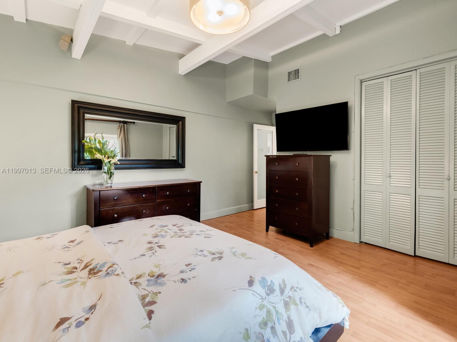 GRIFFING BISCAYNE PARK ES - Residential