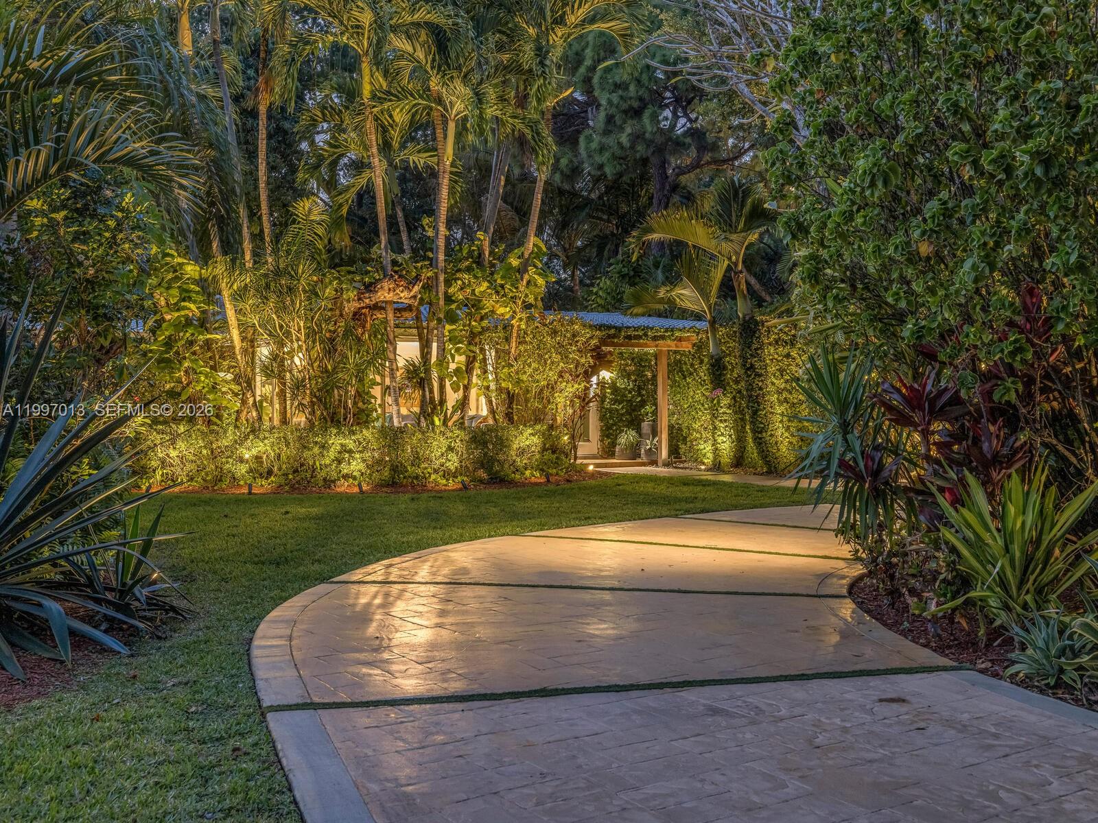 GRIFFING BISCAYNE PARK ES - Residential