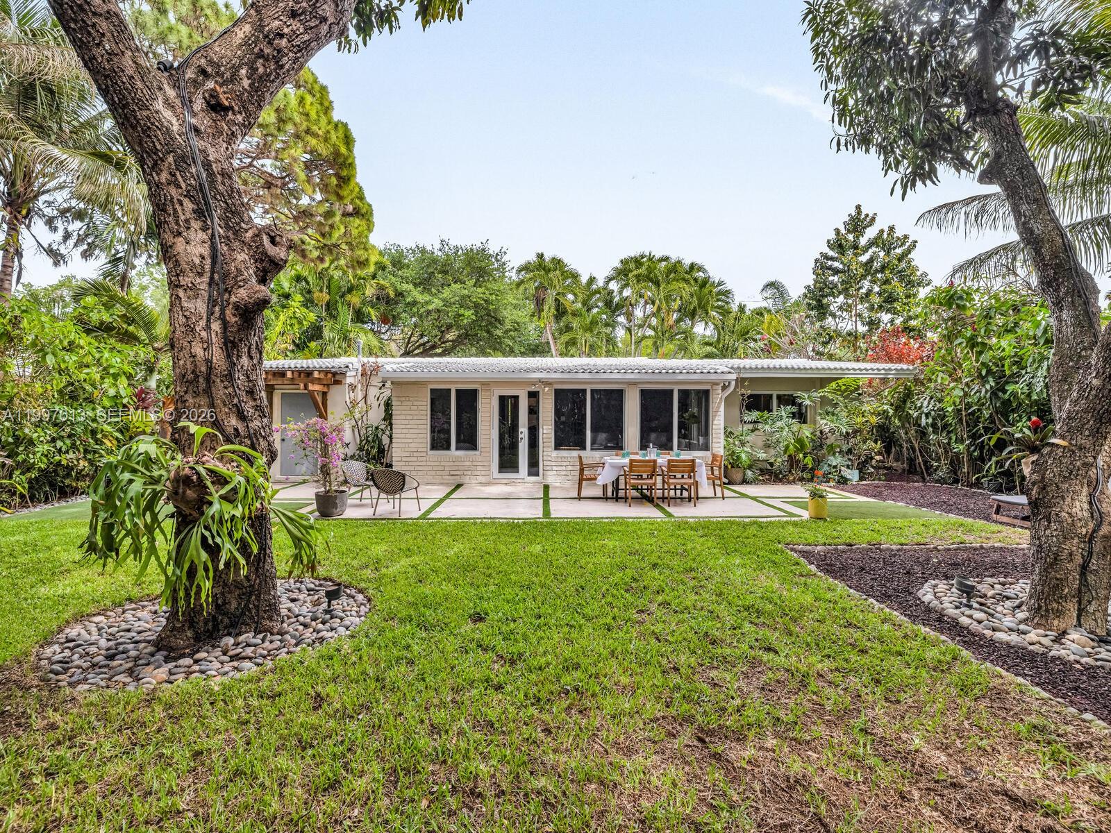 GRIFFING BISCAYNE PARK ES - Residential