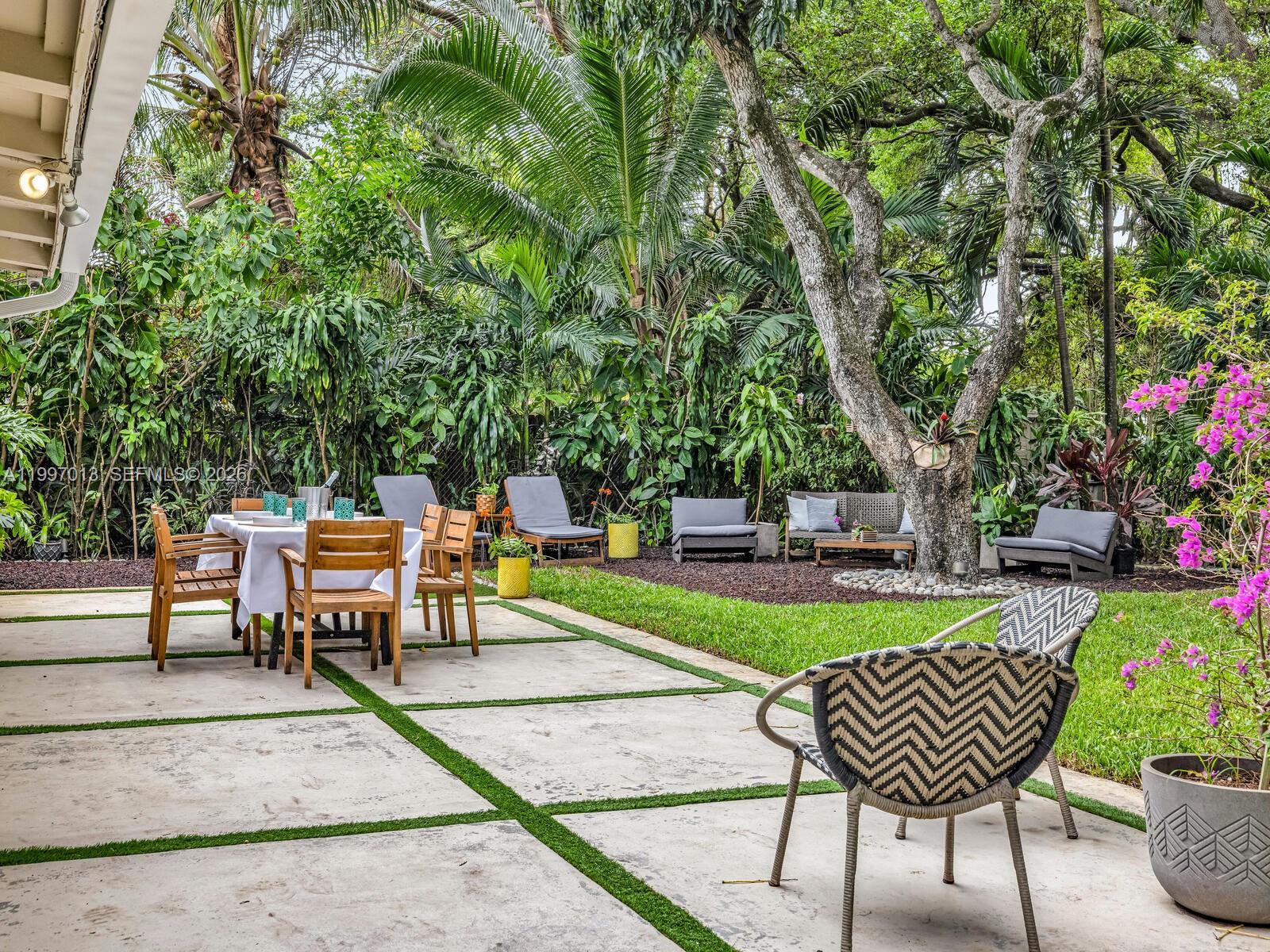 GRIFFING BISCAYNE PARK ES - Residential