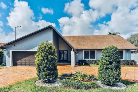 20550 NE 8th Ct Miami FL 33179