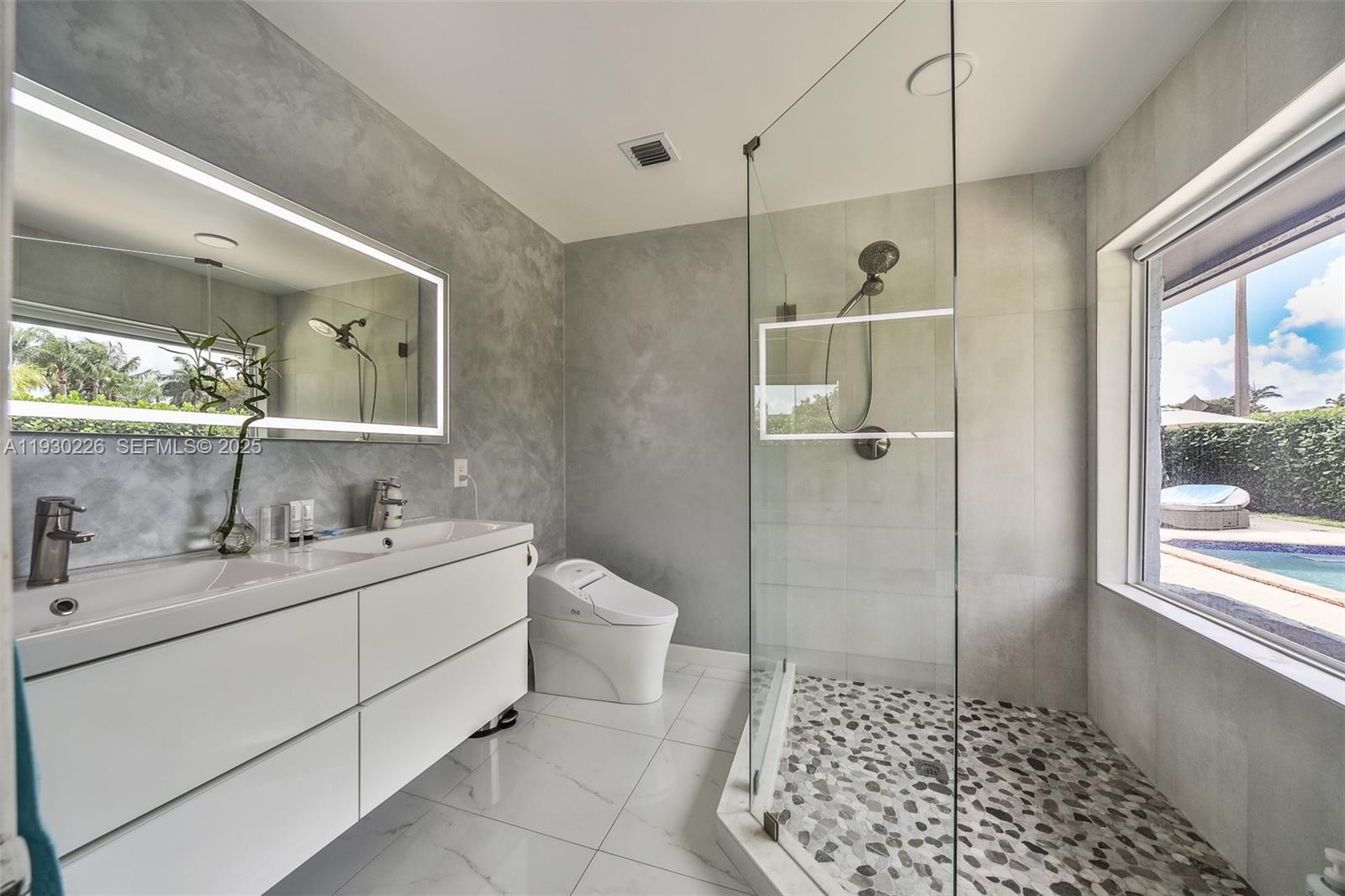 SKY LAKE HOMES 1ST ADDN - Residential