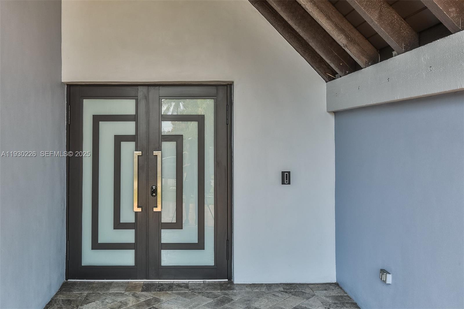 SKY LAKE HOMES 1ST ADDN - Residential