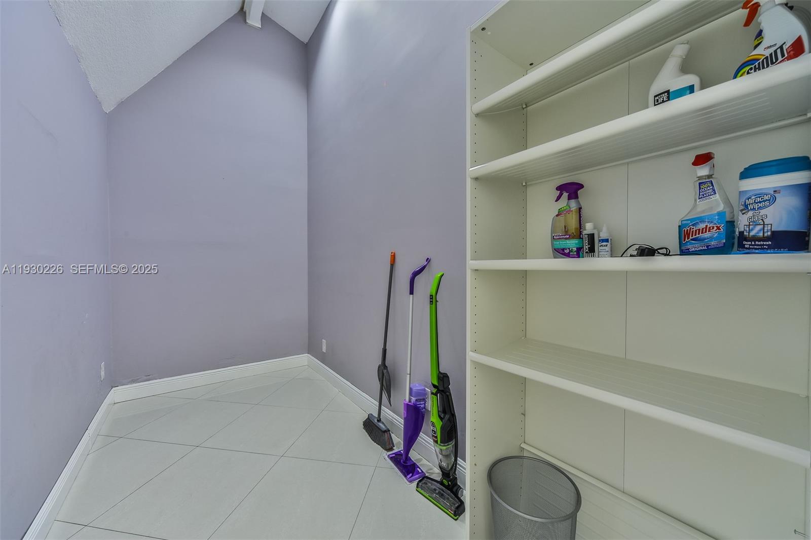 SKY LAKE HOMES 1ST ADDN - Residential