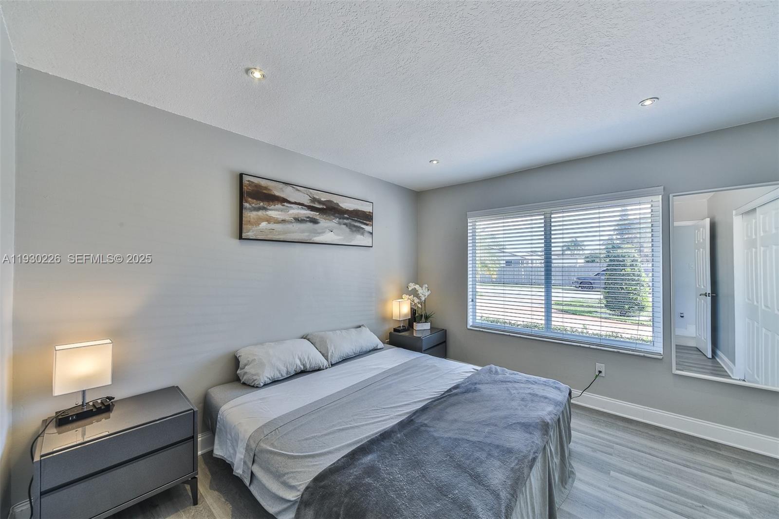 SKY LAKE HOMES 1ST ADDN - Residential