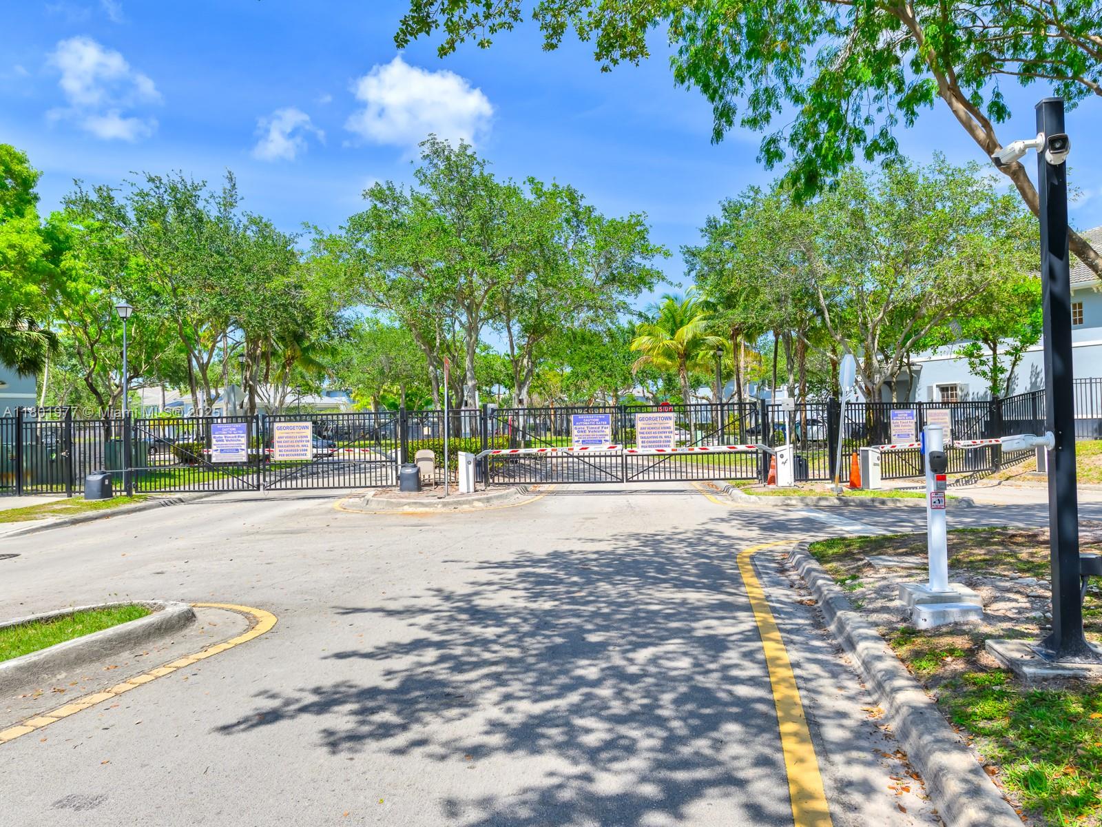 GEORGETOWN - Residential