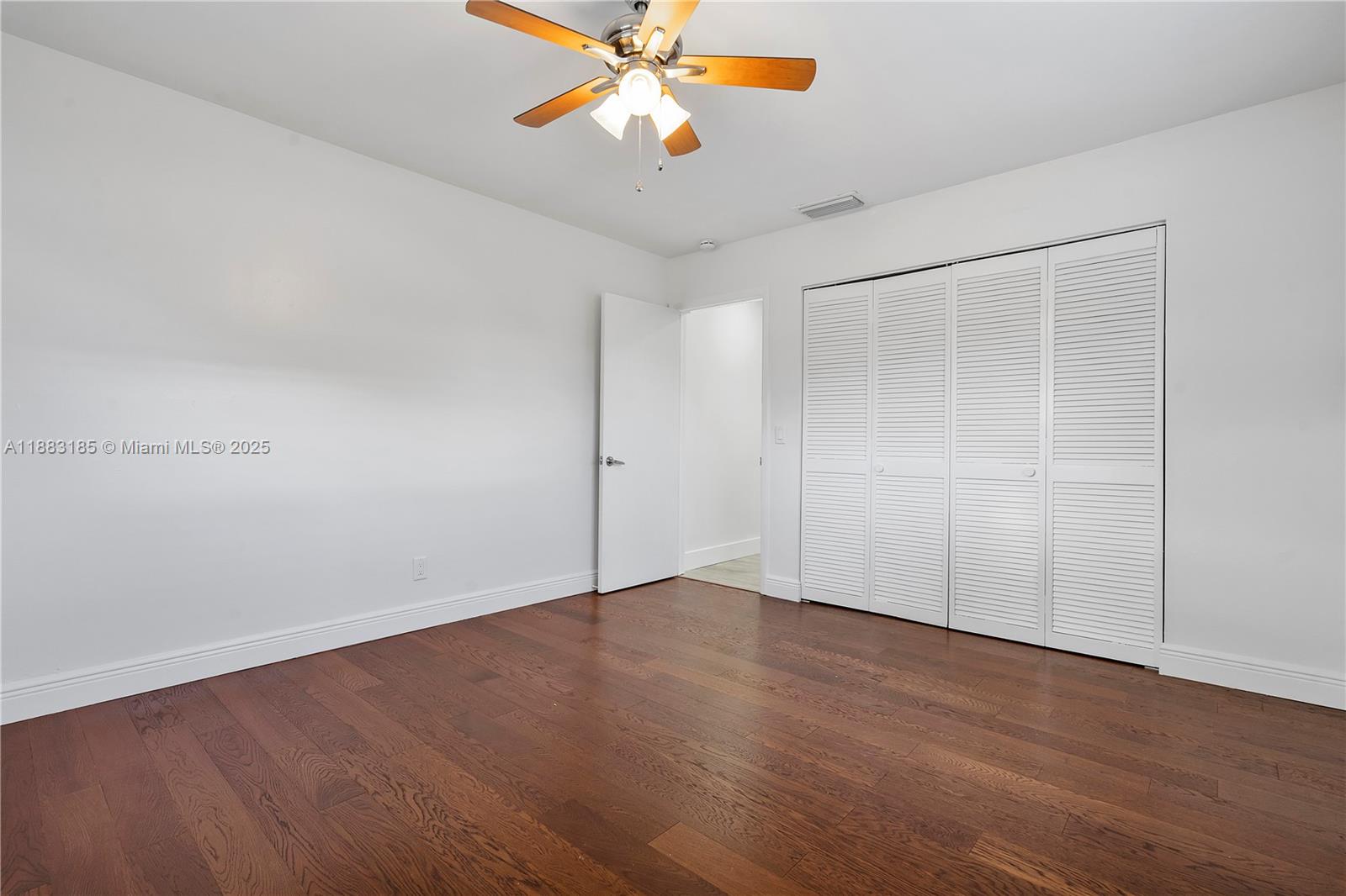 PEMBROKE LAKES SEC 4 - Residential Lease