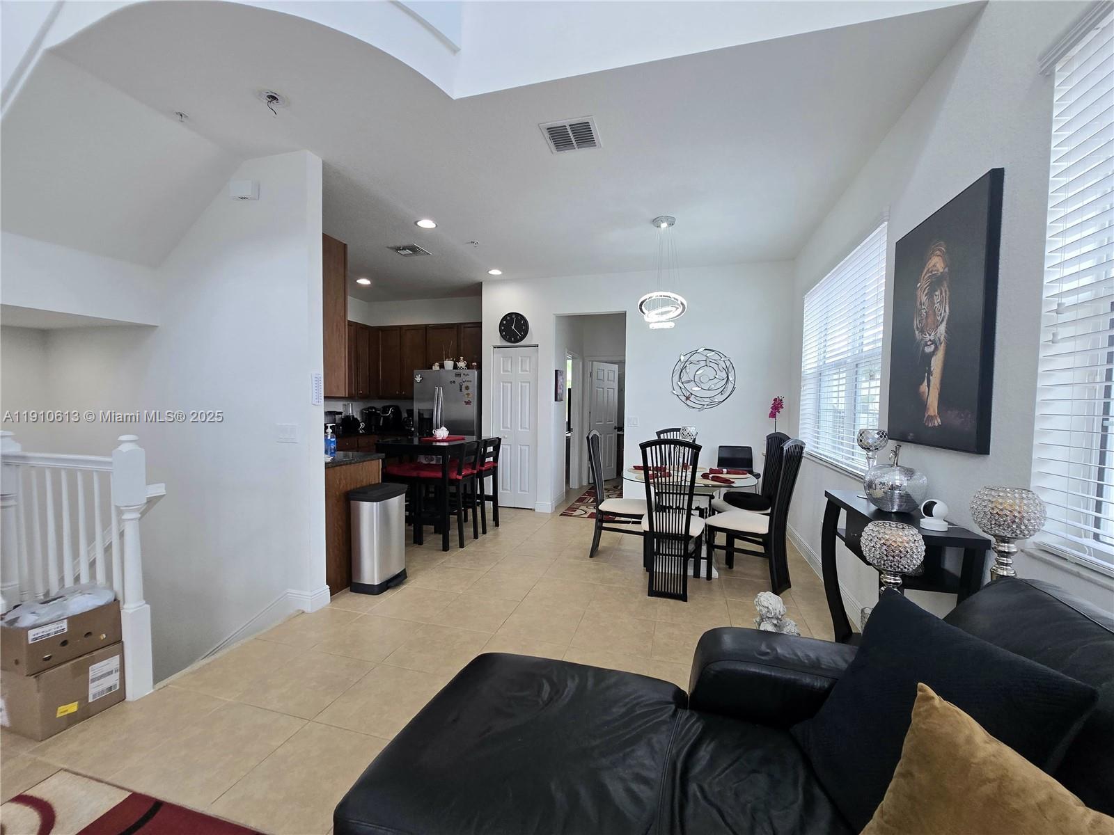 MIRAMAR RESIDENTIAL PLAT - Residential Lease