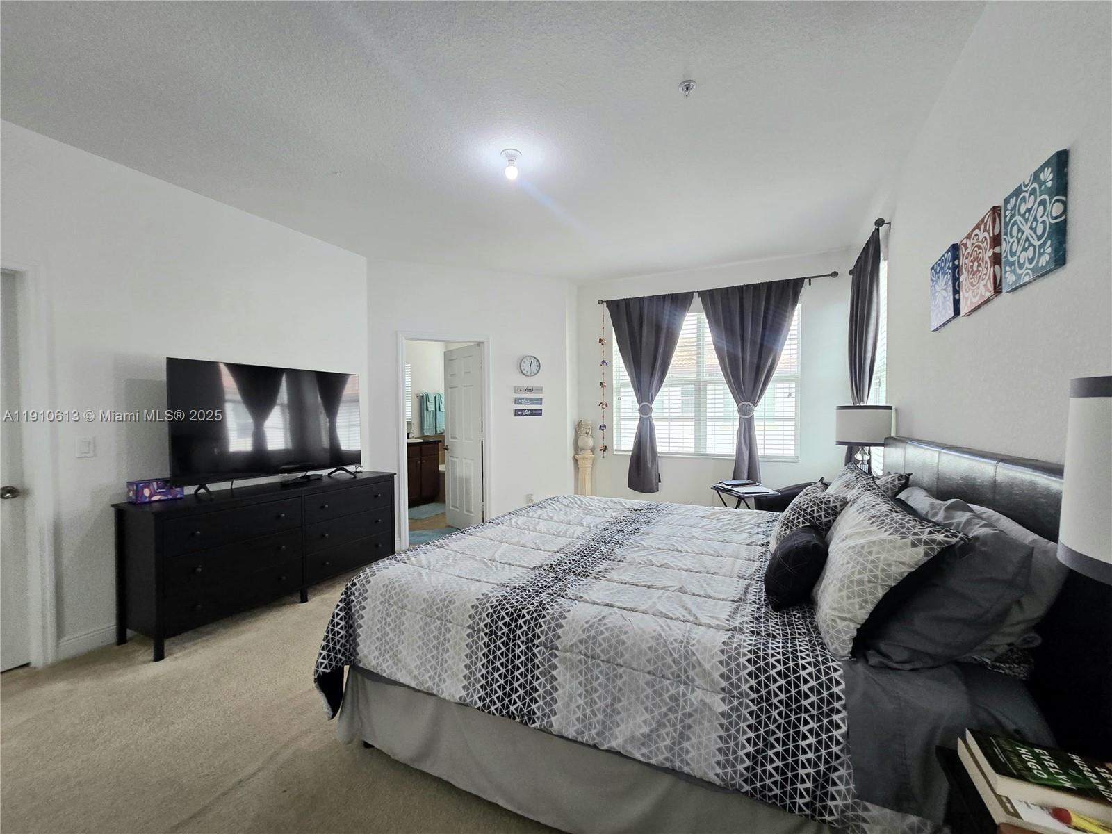 MIRAMAR RESIDENTIAL PLAT - Residential Lease