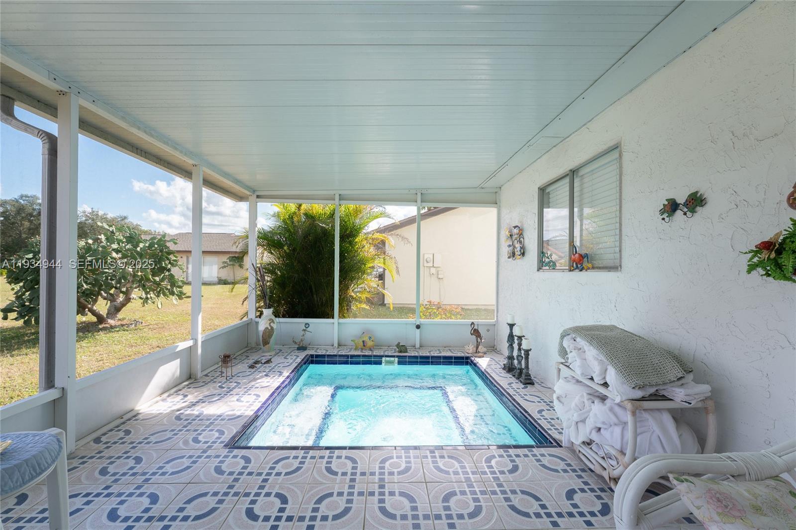 Port LaBelle - Residential