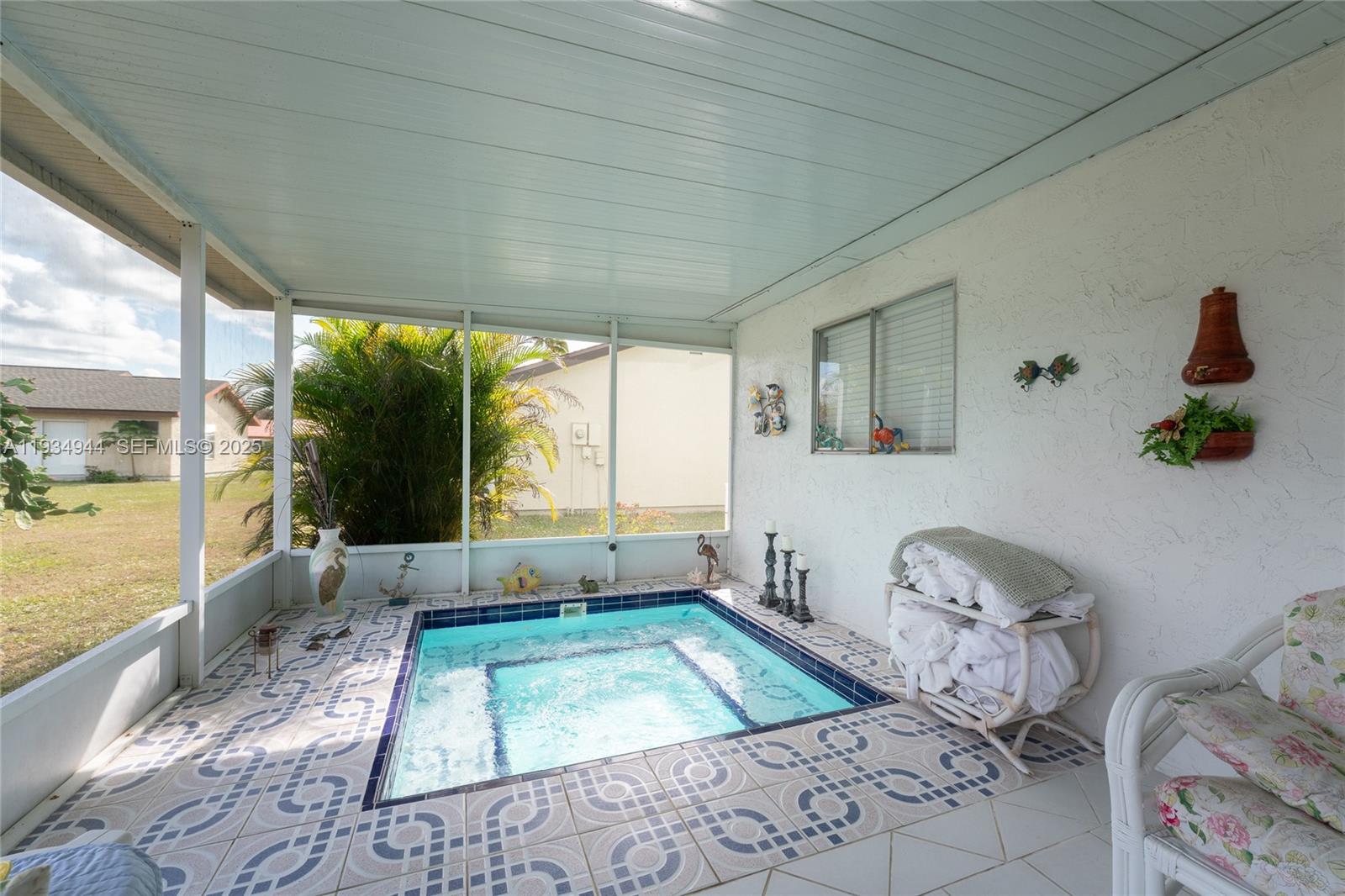 Port LaBelle - Residential