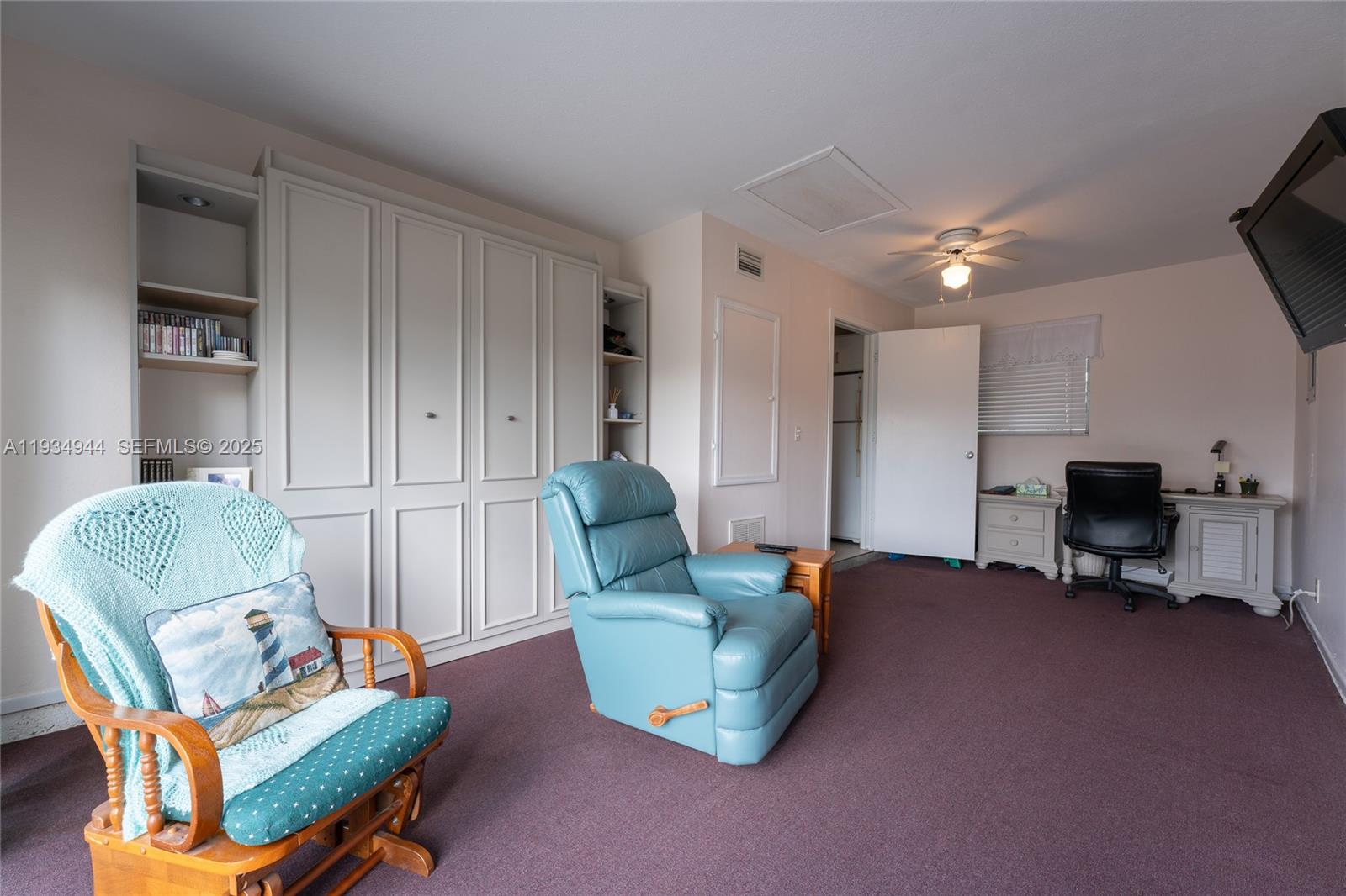 Port LaBelle - Residential