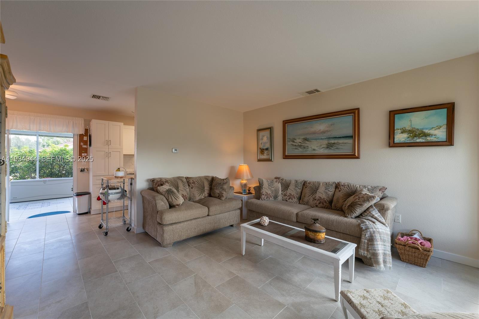 Port LaBelle - Residential