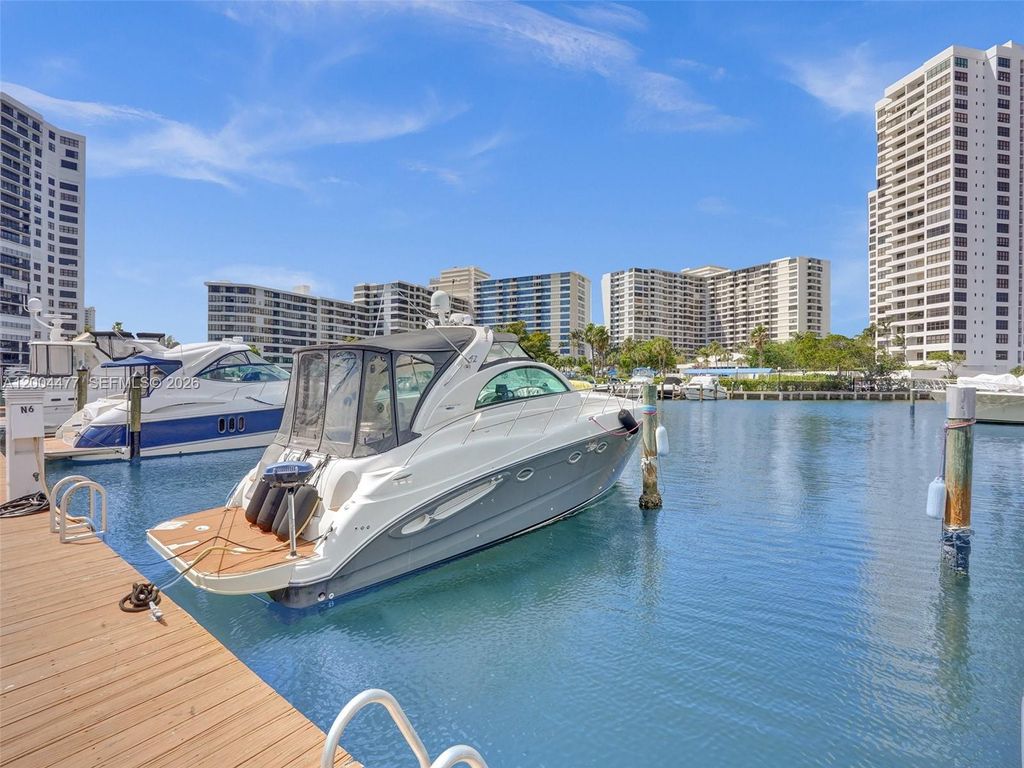 Photo of 2667 S Parkview Dr, Hallandale Beach, FL 33009 (MLS # A12004477)