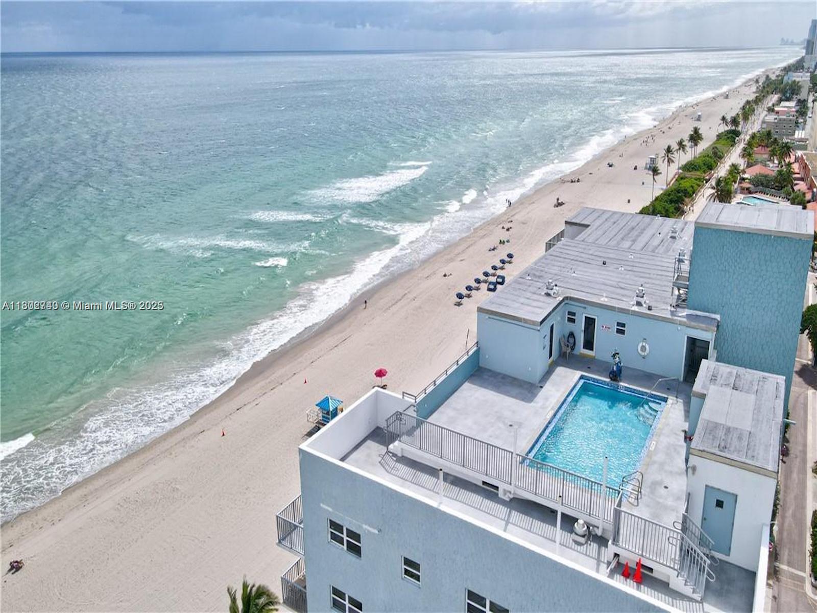 EDGEWATER BEACH TOWERS CO - Residential