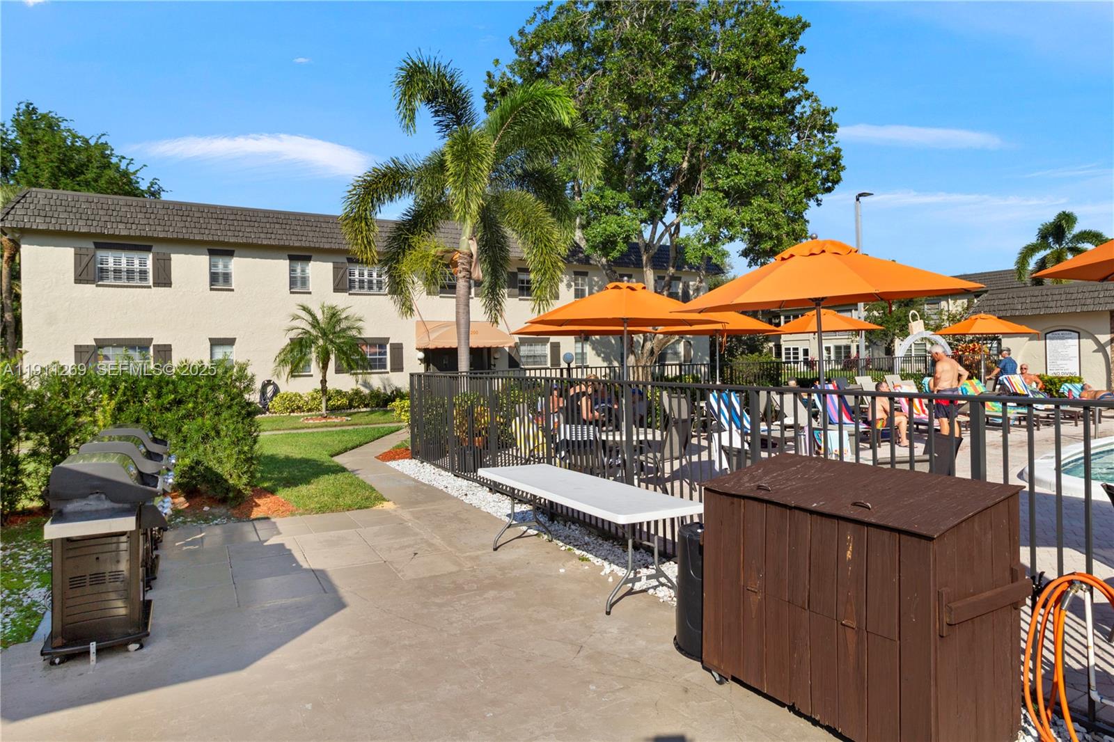 MEADOWS CONDO - Residential