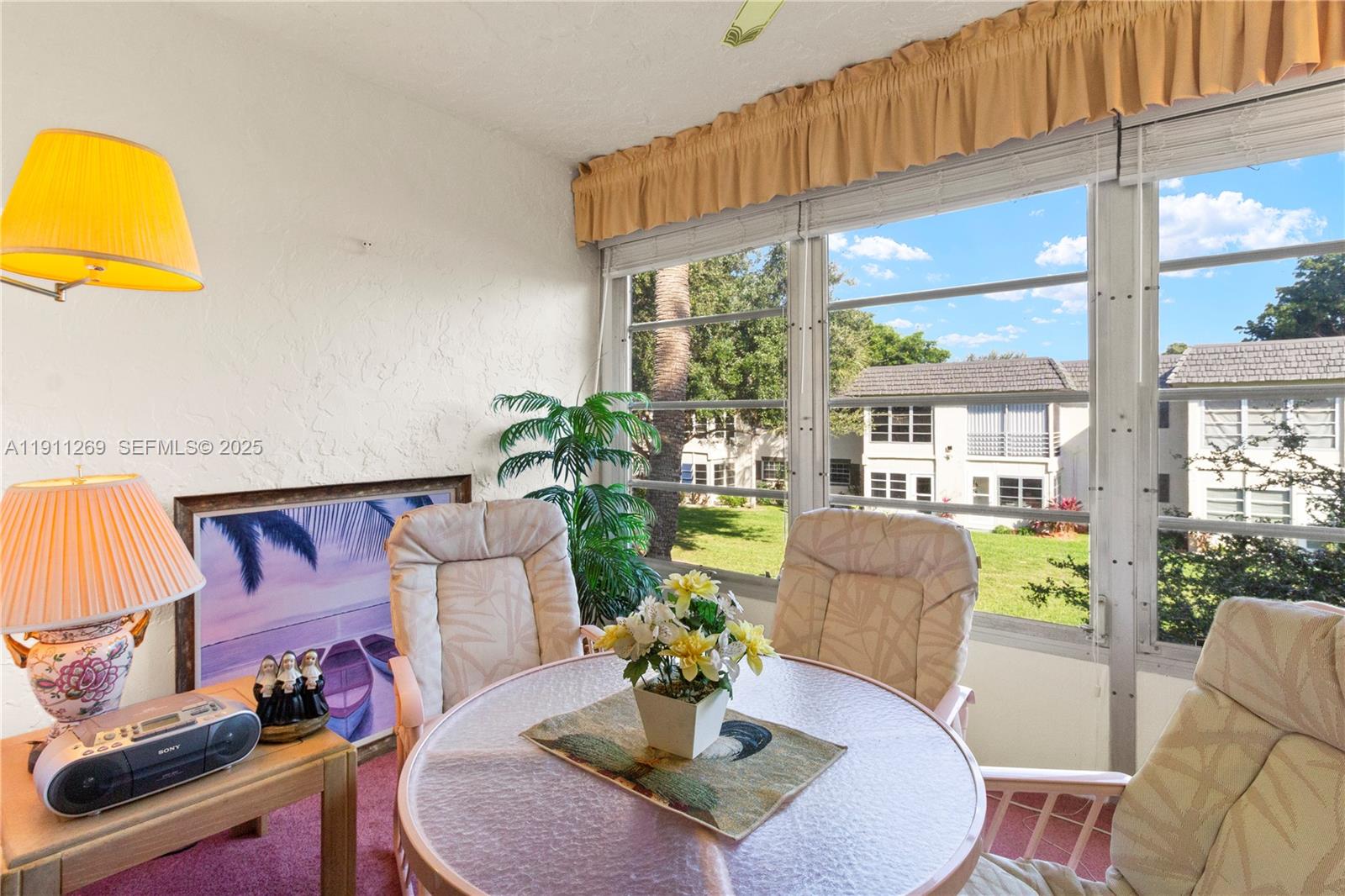 MEADOWS CONDO - Residential