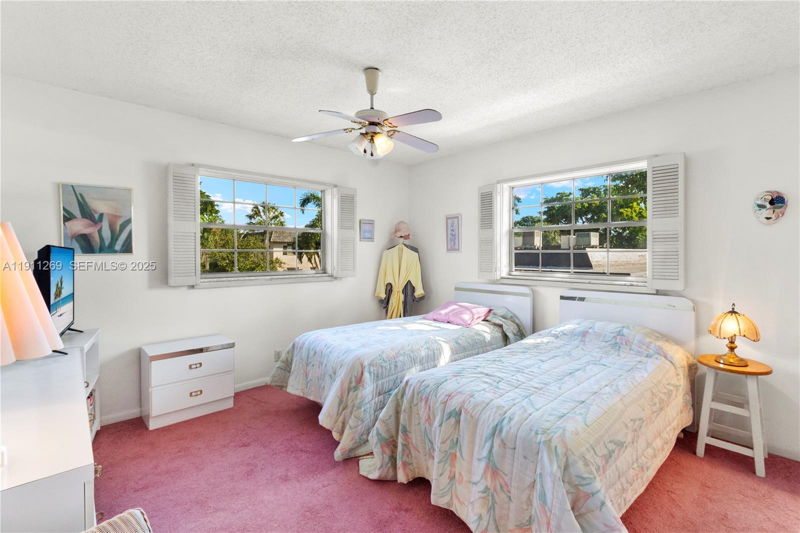 MEADOWS CONDO - Residential