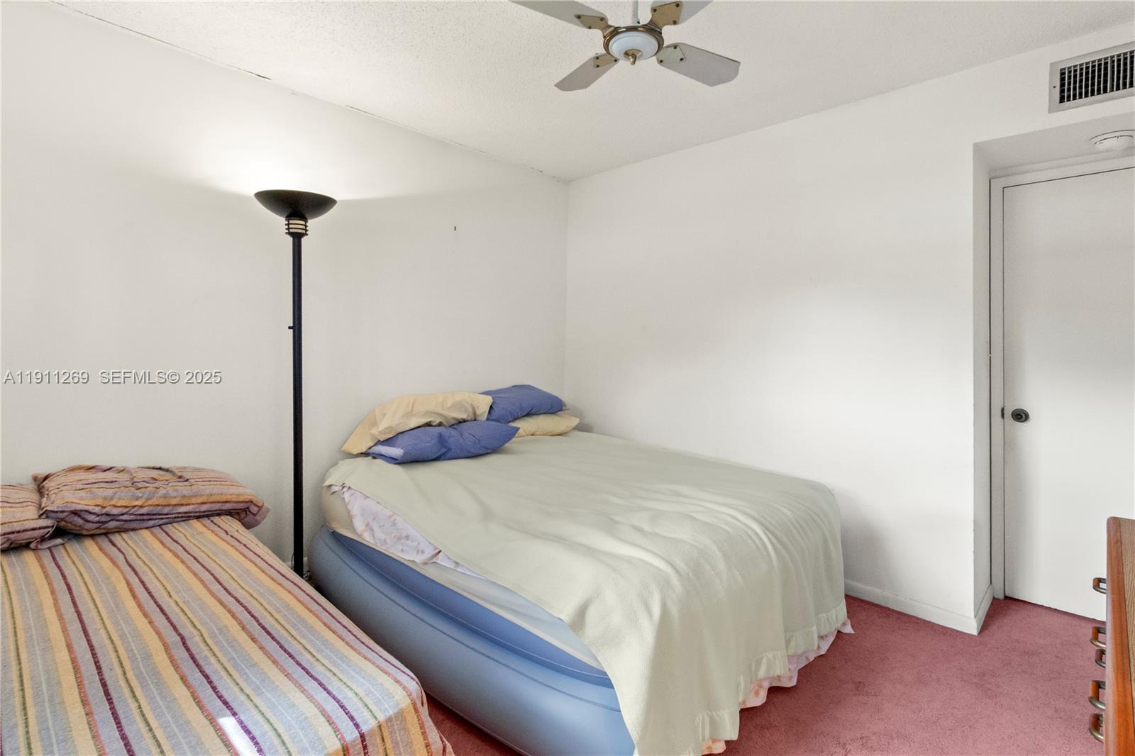 MEADOWS CONDO - Residential