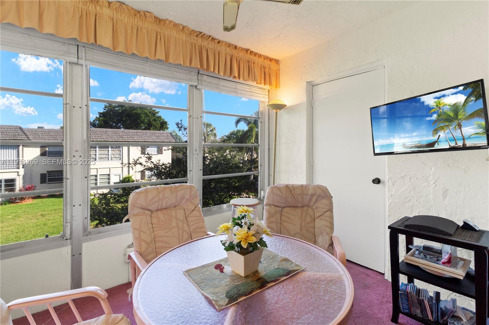 MEADOWS CONDO - Residential