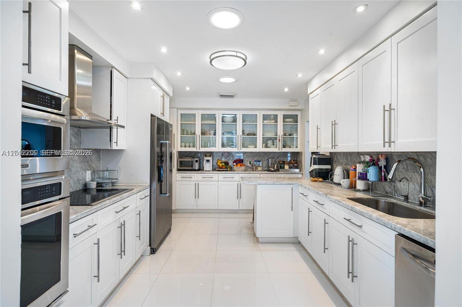 BAY POINT - Residential