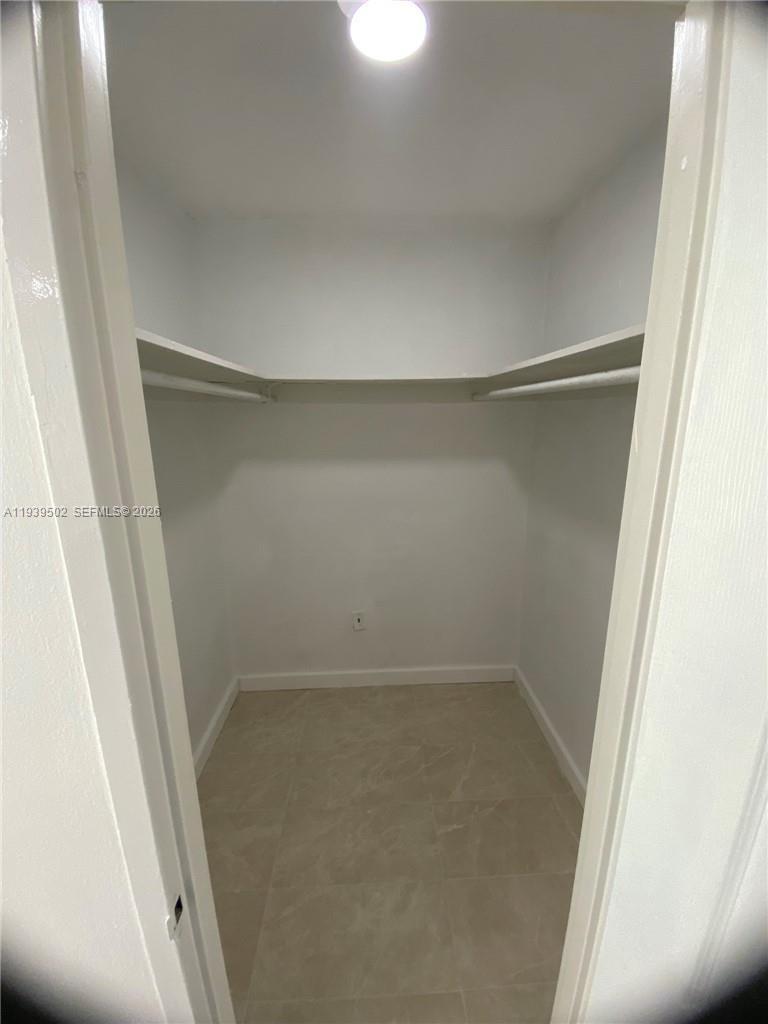 KENNEDY HOUSE CONDO - Residential