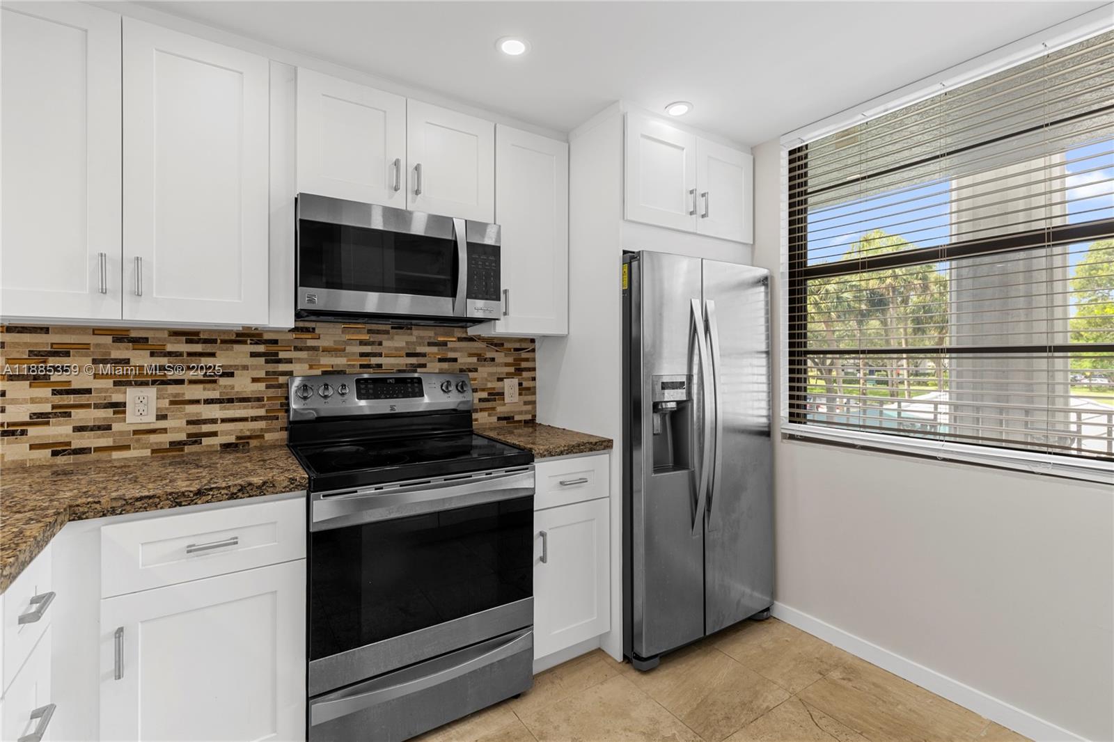 CONDO 7 OF WHITEHALL COND - Residential Lease