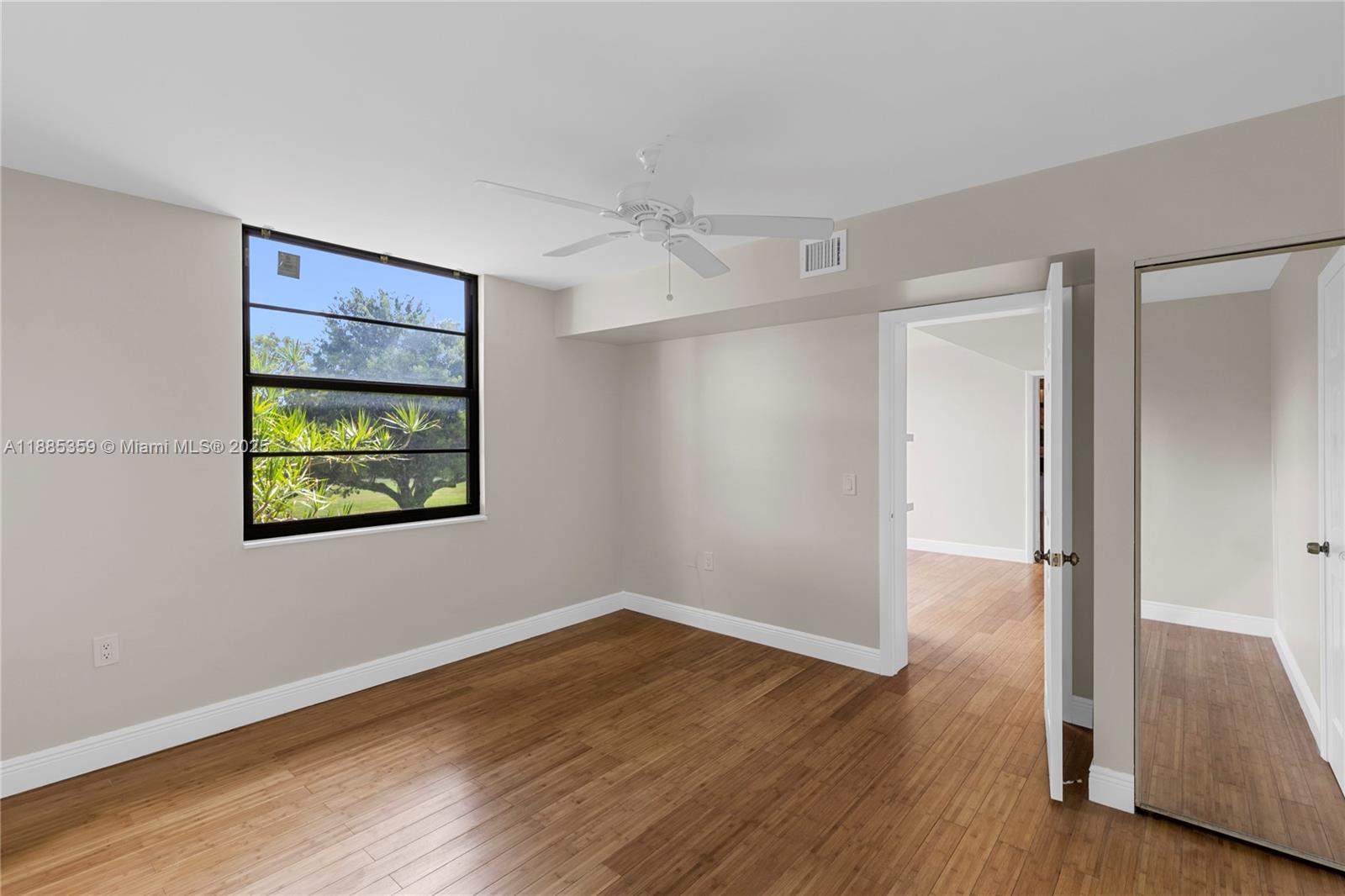 CONDO 7 OF WHITEHALL COND - Residential Lease