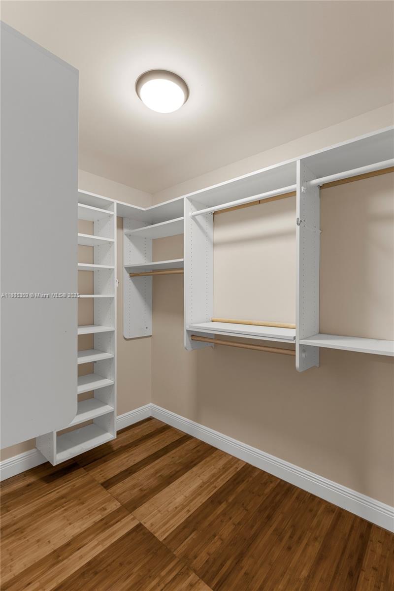 CONDO 7 OF WHITEHALL COND - Residential Lease