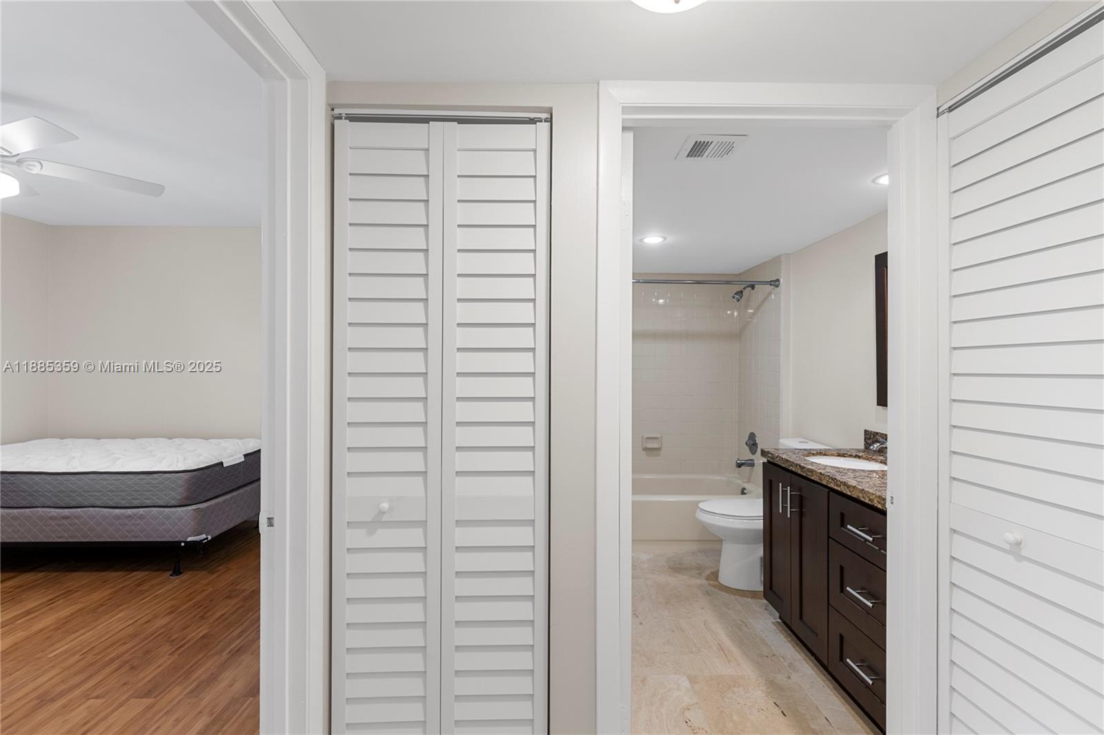 CONDO 7 OF WHITEHALL COND - Residential Lease