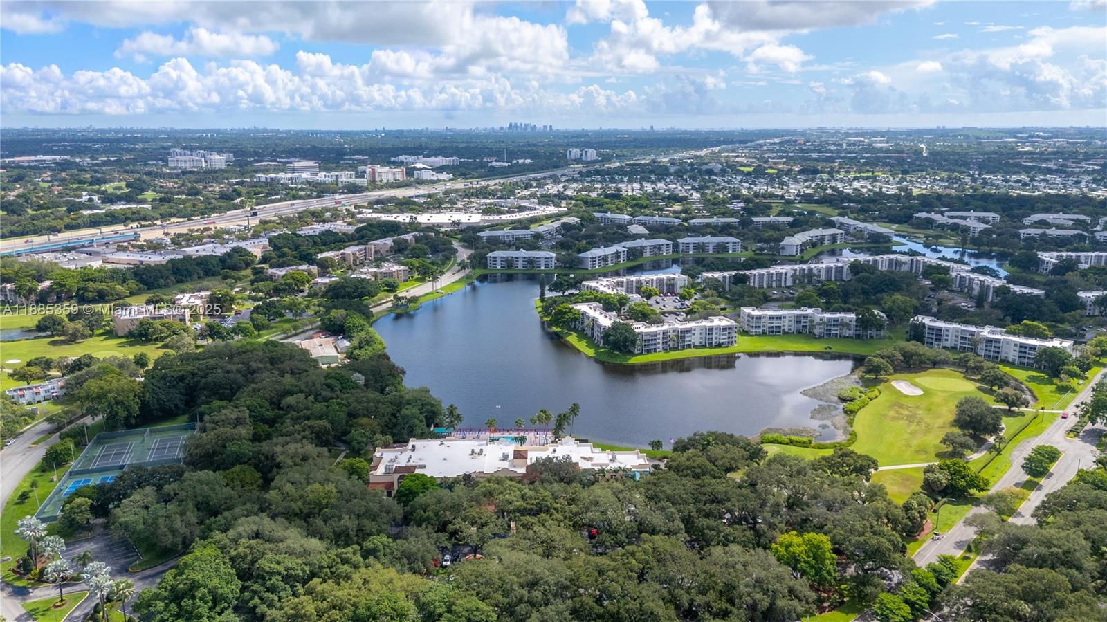 CONDO 7 OF WHITEHALL COND - Residential Lease
