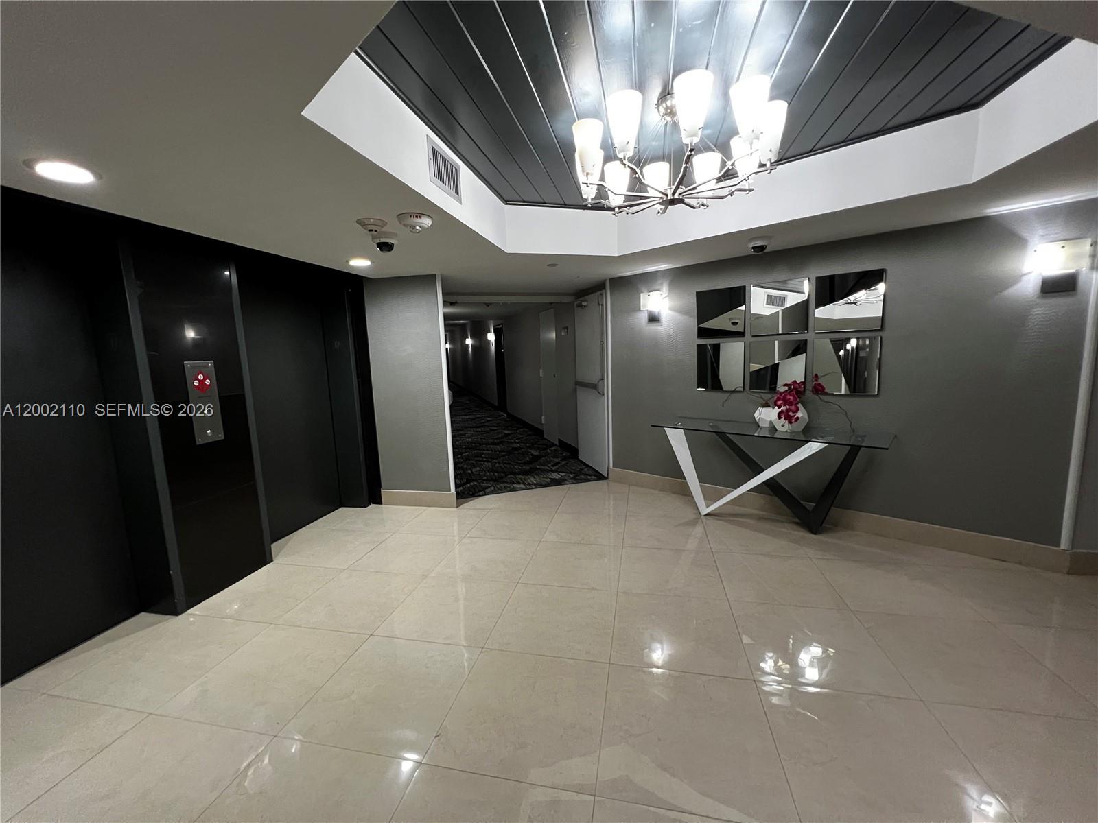 PARC CENTRAL AVENTURA EAS - Residential Lease