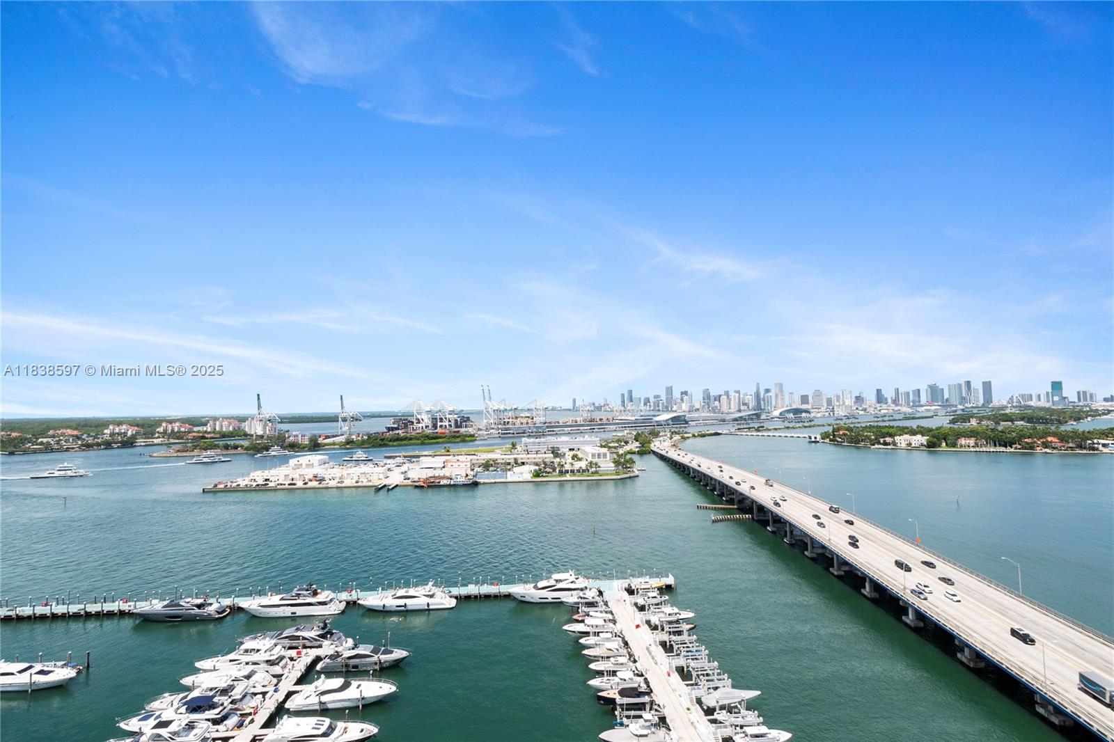 ICON CONDO - Residential