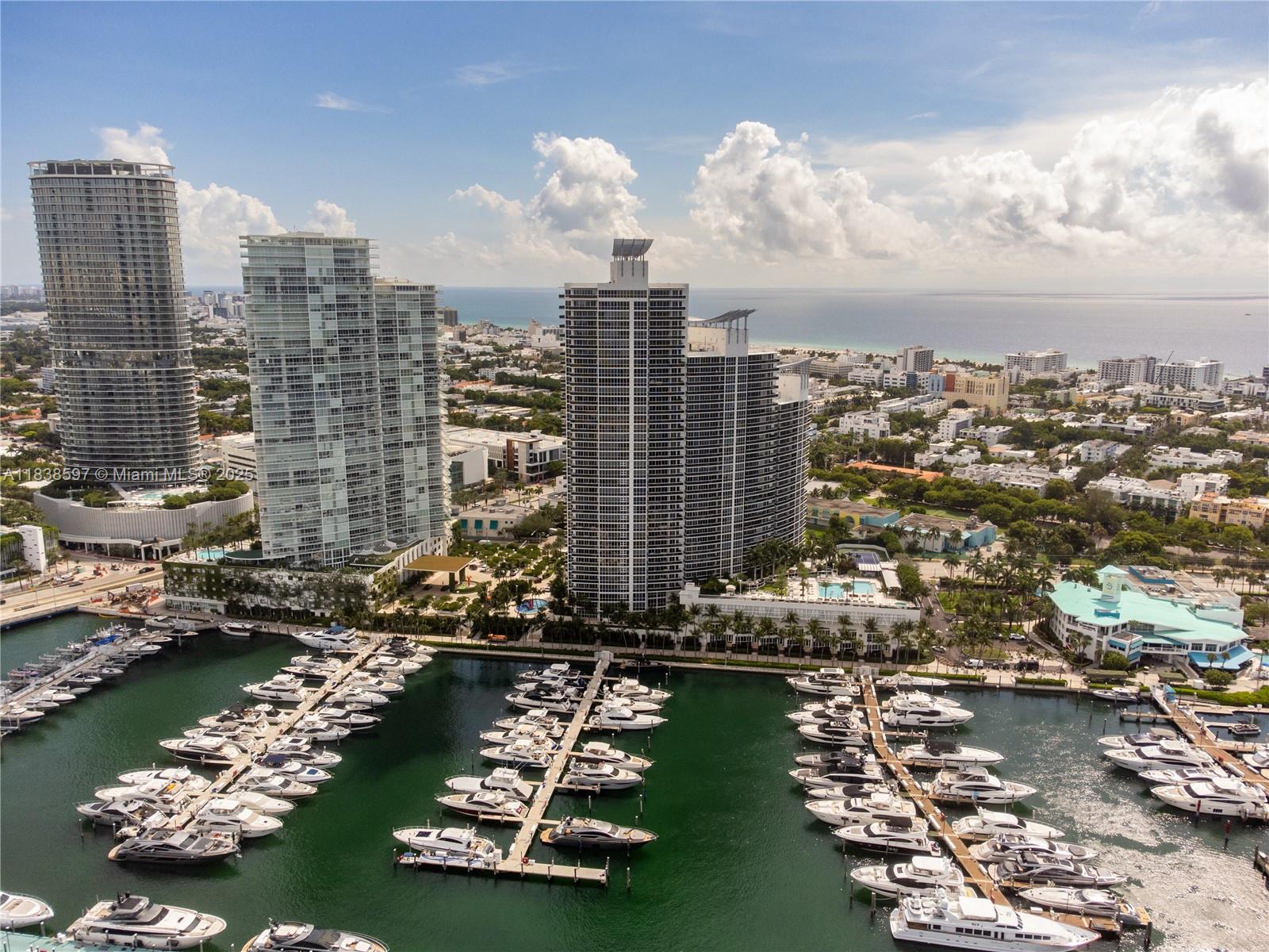 ICON CONDO - Residential