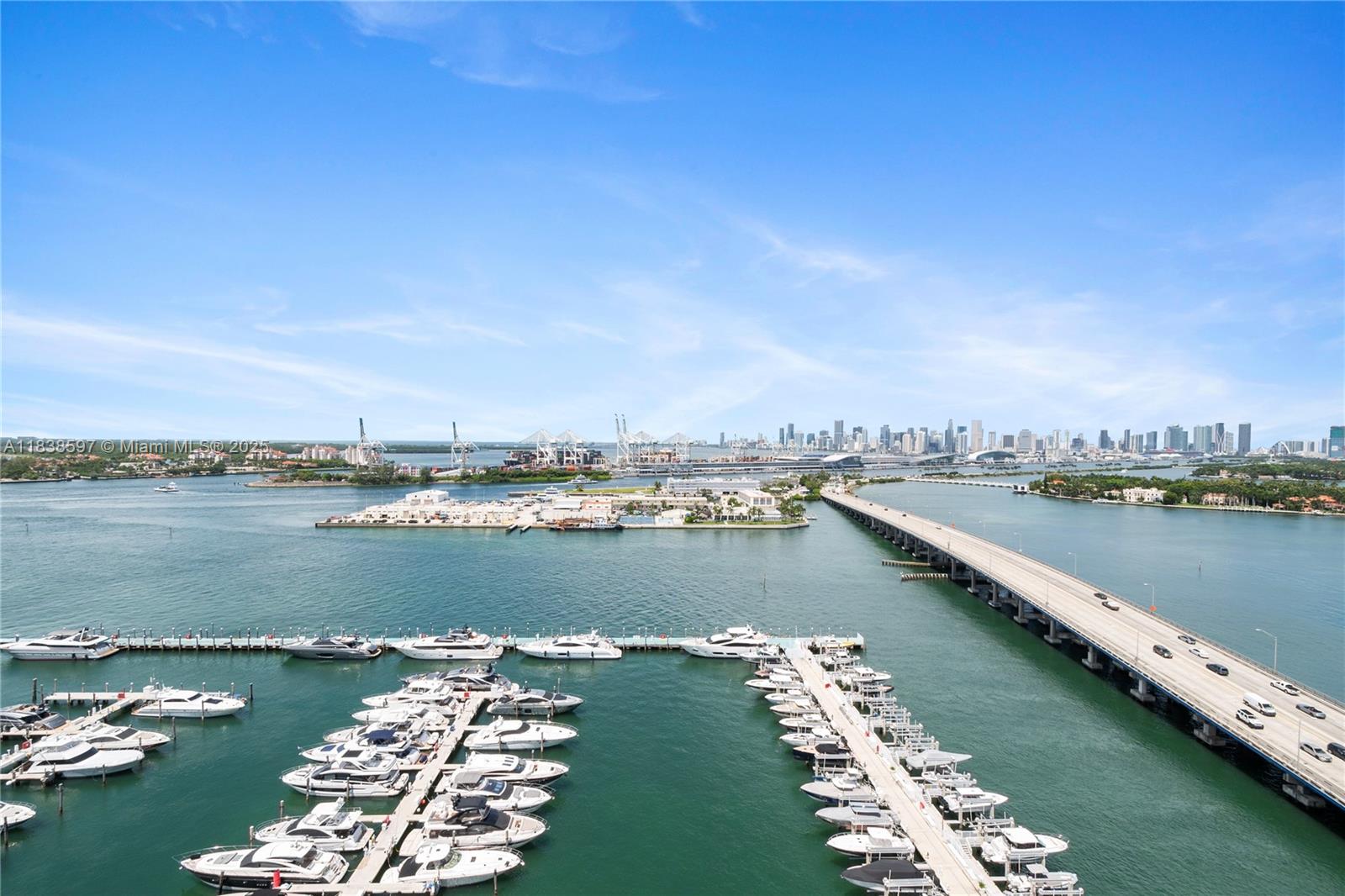 ICON CONDO - Residential