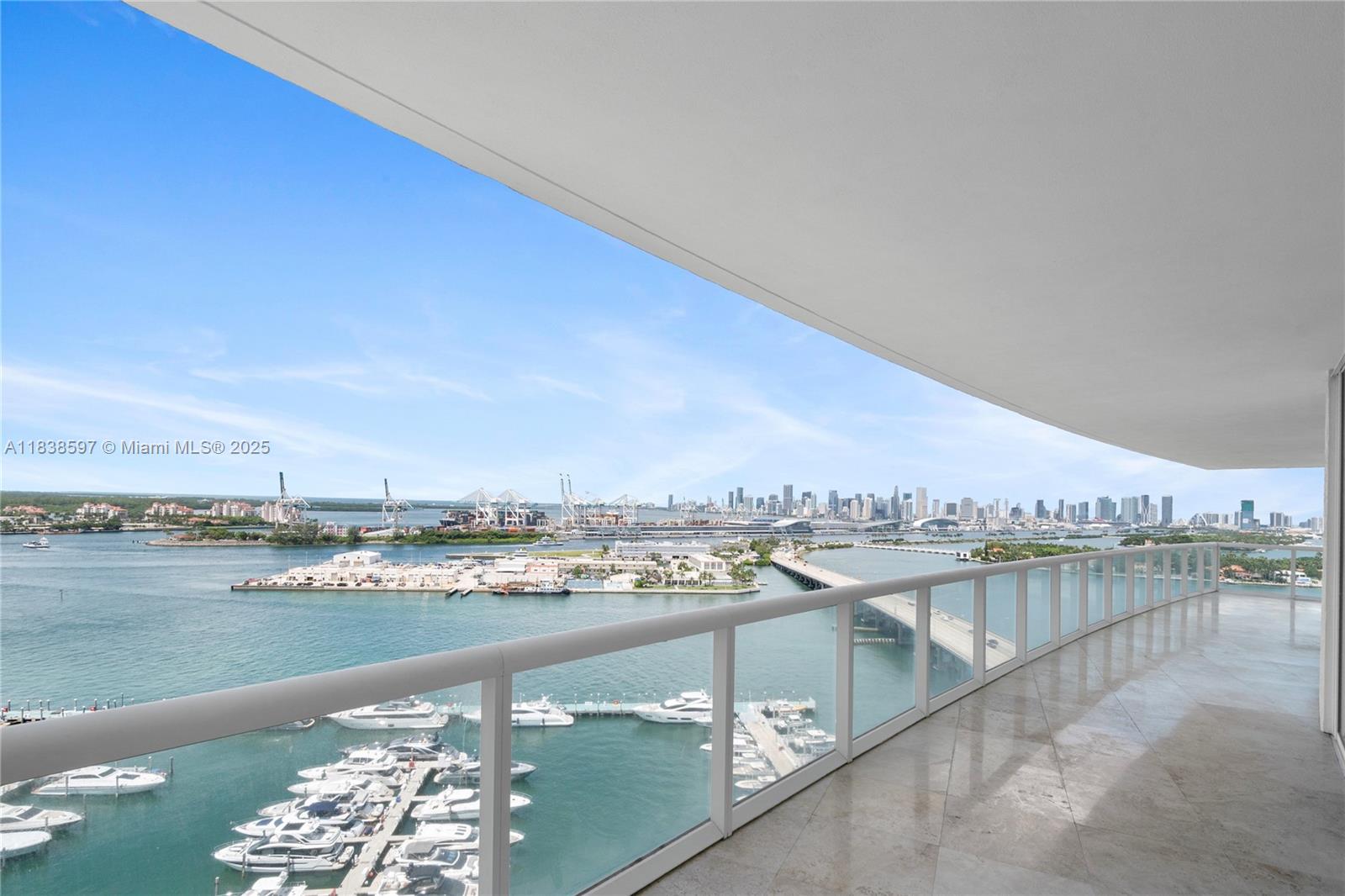 ICON CONDO - Residential