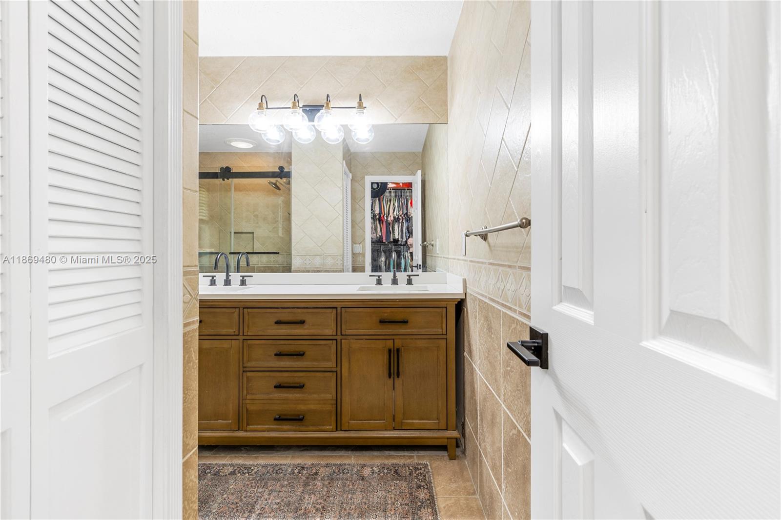 JACARANDA PARCEL 108 - Residential Lease