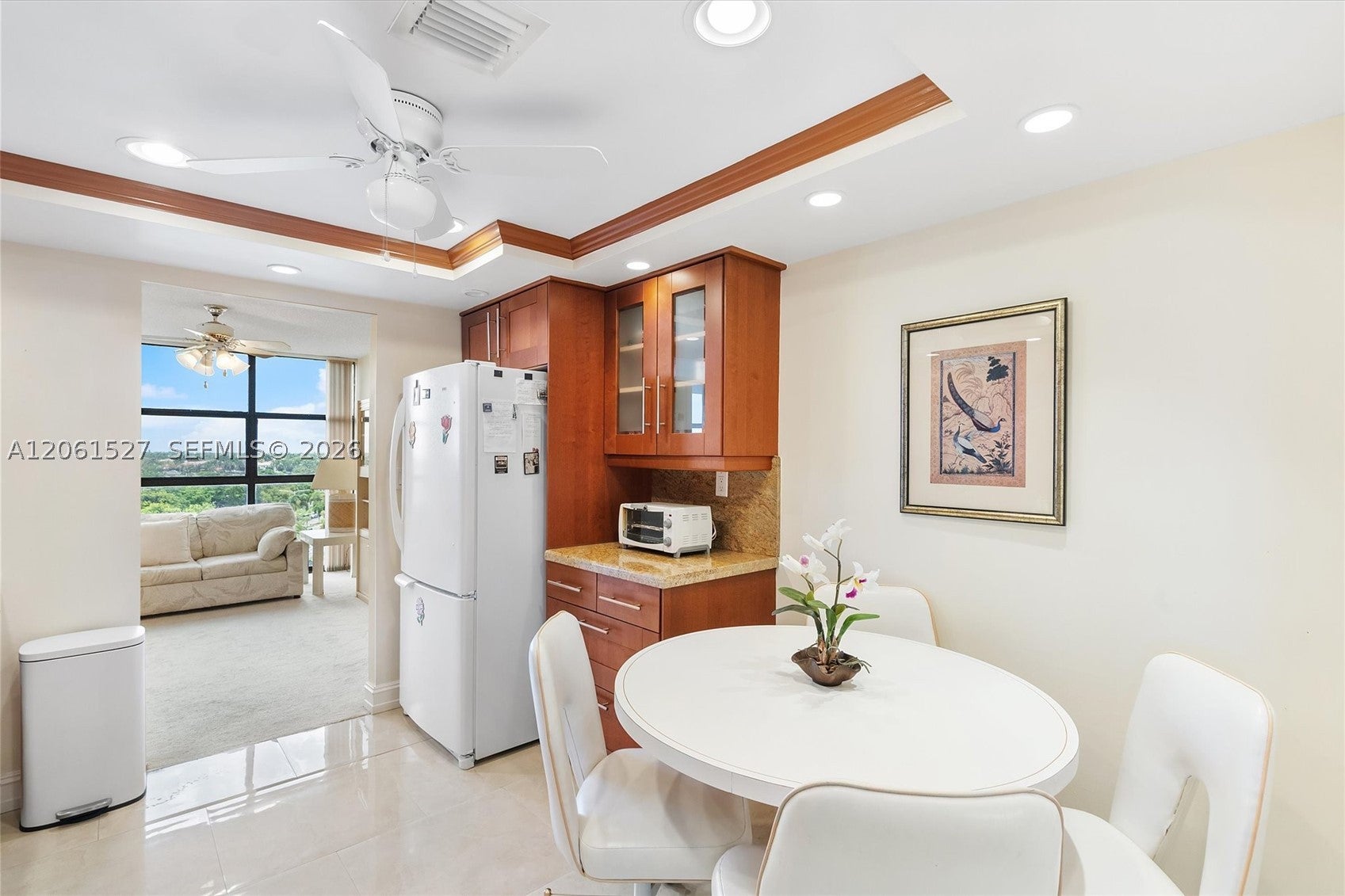 600 Parkview Dr 709