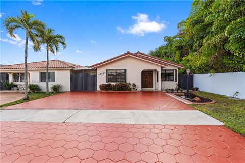 View photos, virtual tours, details... 13514 SW 27th St Miami FL 33175