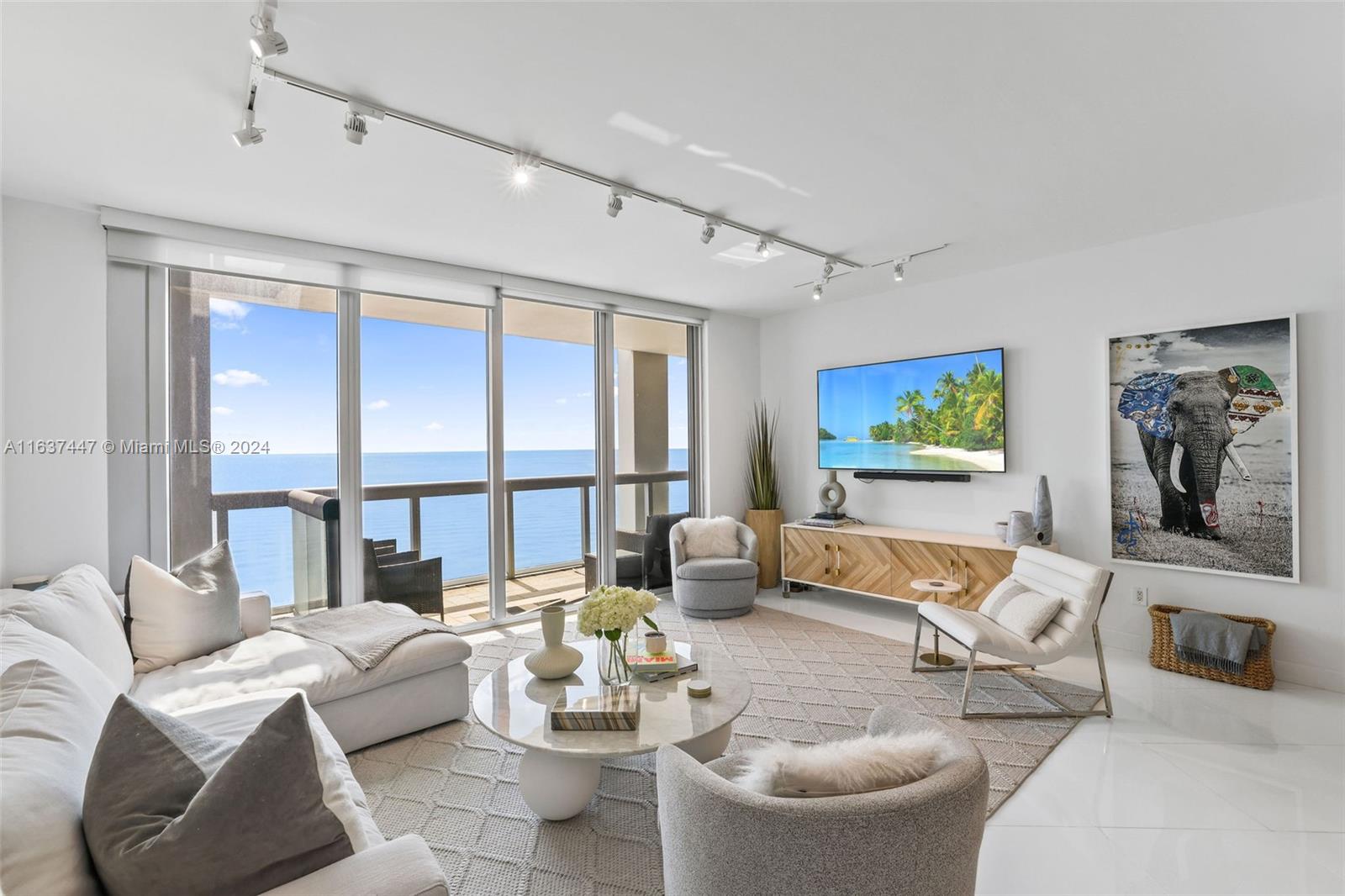 6899 Collins Ave 801, Miami Beach, Miami-Dade County, Florida - 2 Bedrooms  
3 Bathrooms - 