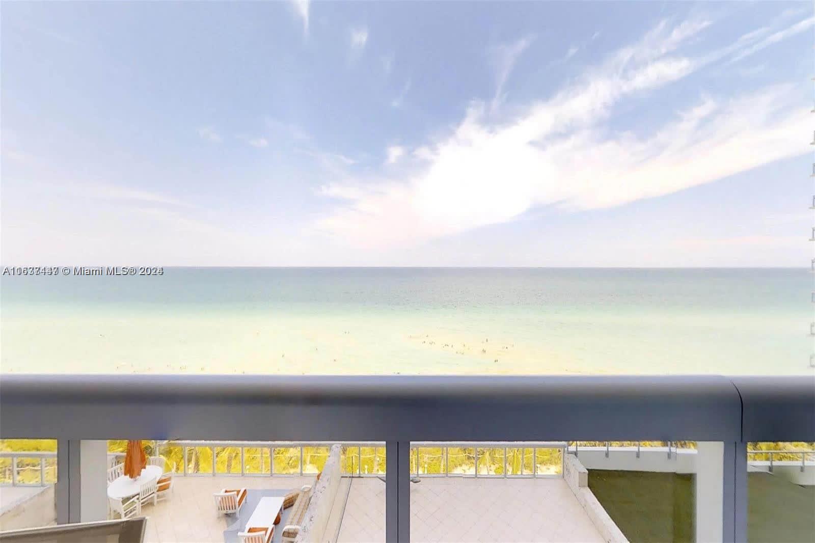 NORTH CARILLON BEACH COND - Residential