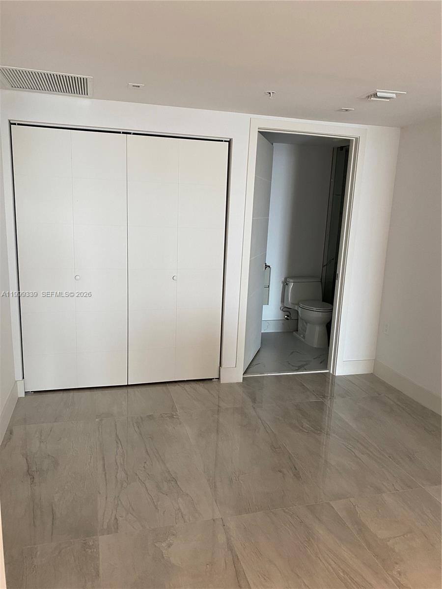 BAY HARBOUR ISLAND - Residential