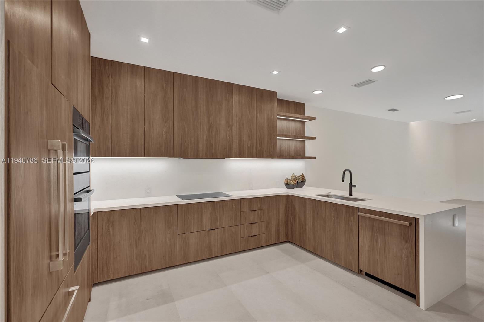 CARTERS ADDN TO C GR - Residential