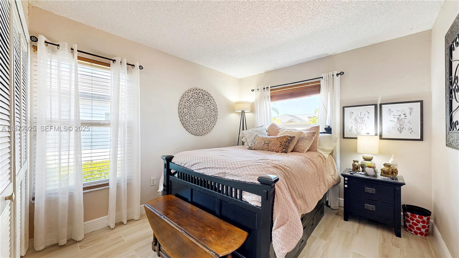 VENEZIA HOMES ESTATES IST - Residential