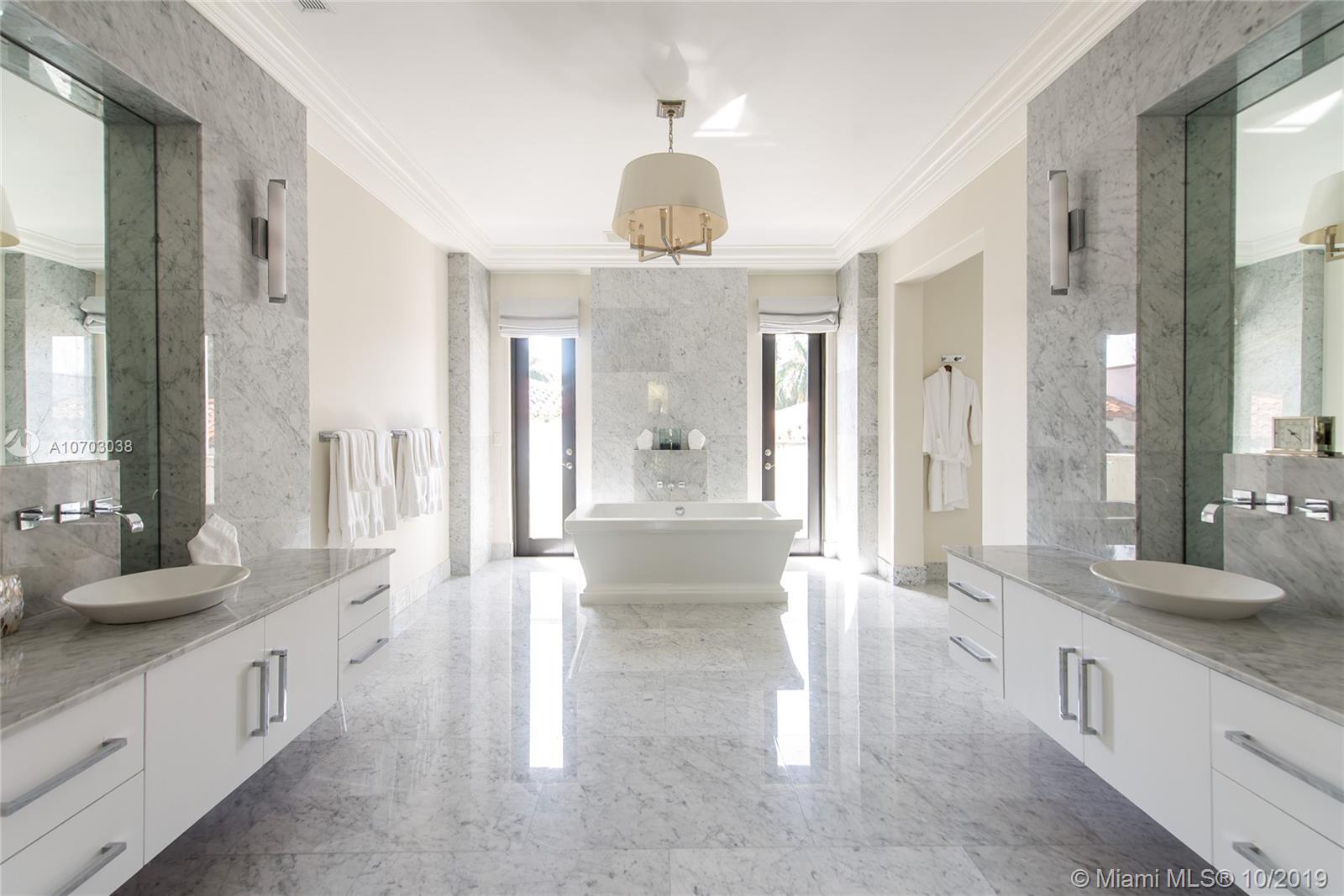 PALM ISLAND - Residential