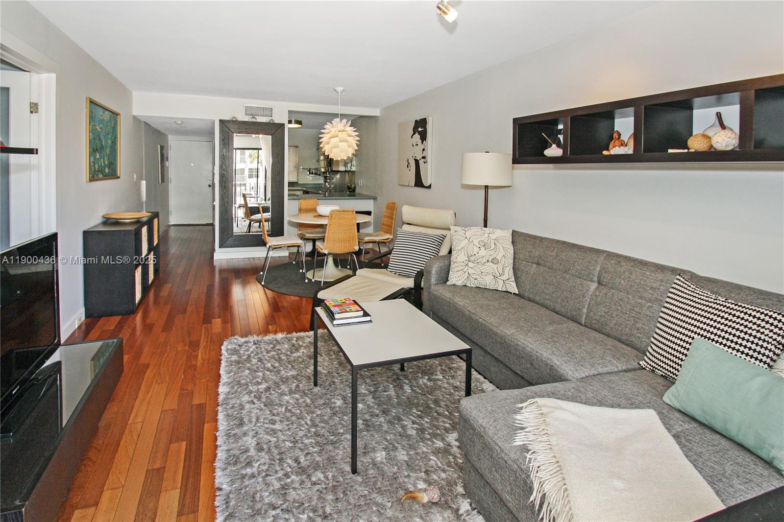 LINCOLN WEST GARDENS COND - Residential Lease