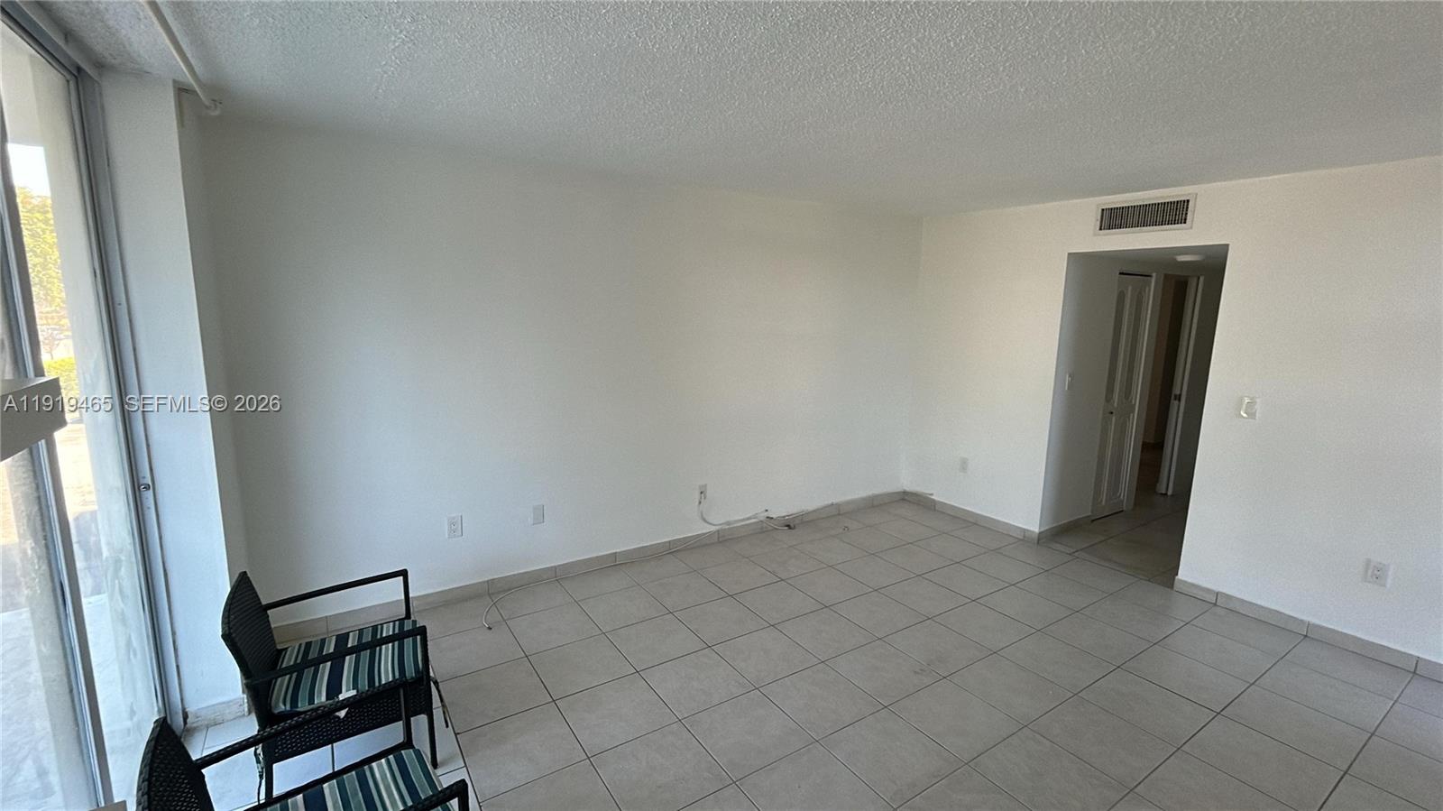 BONAVISTA CONDO - Residential