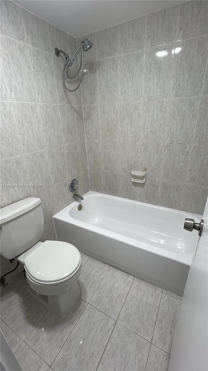 BONAVISTA CONDO - Residential