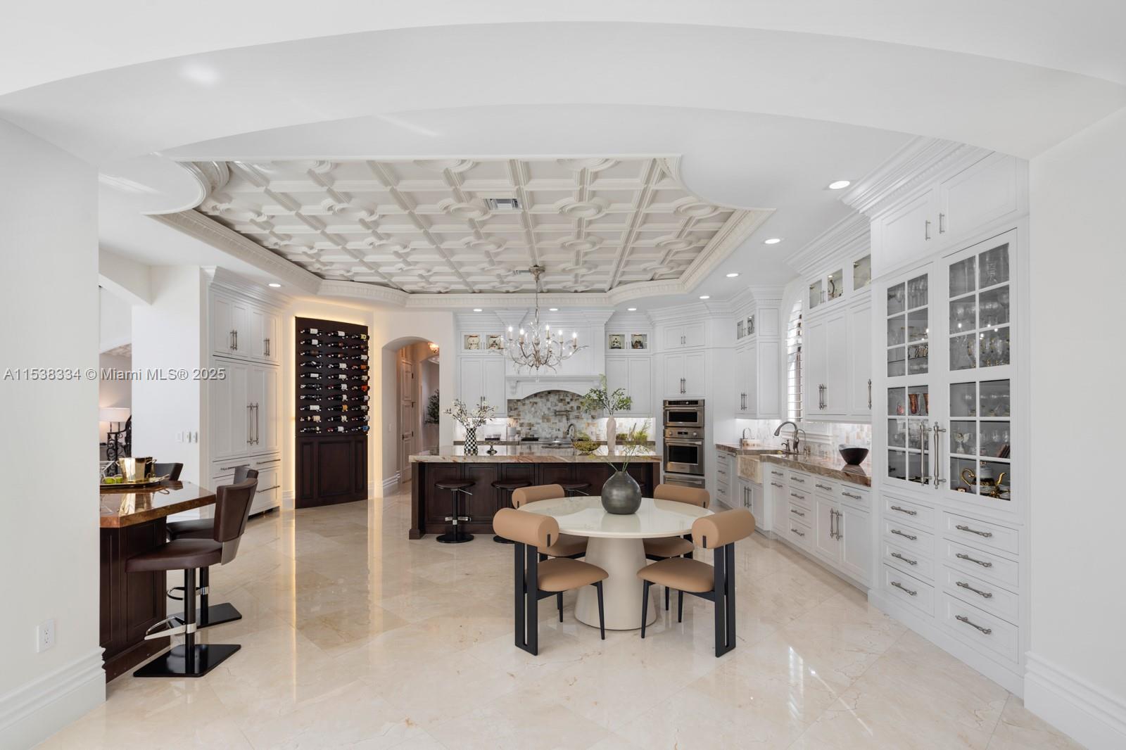 ROYAL PALM YACHT & COUNTR - Residential